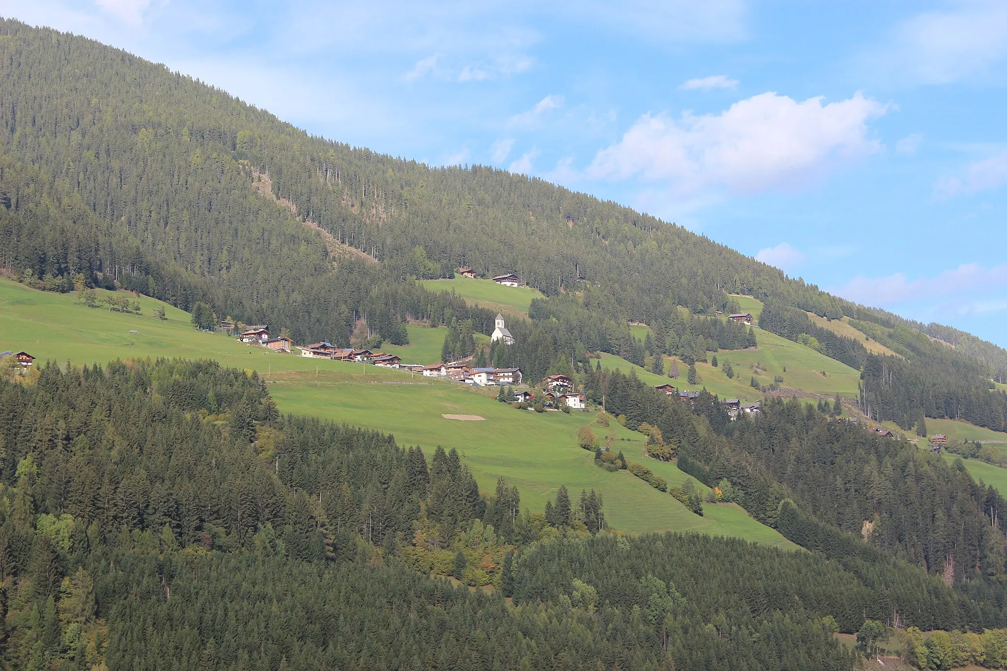 Photo showing: Tessenberg (Gemeinde Heinfels), Osttirol, Österreich.