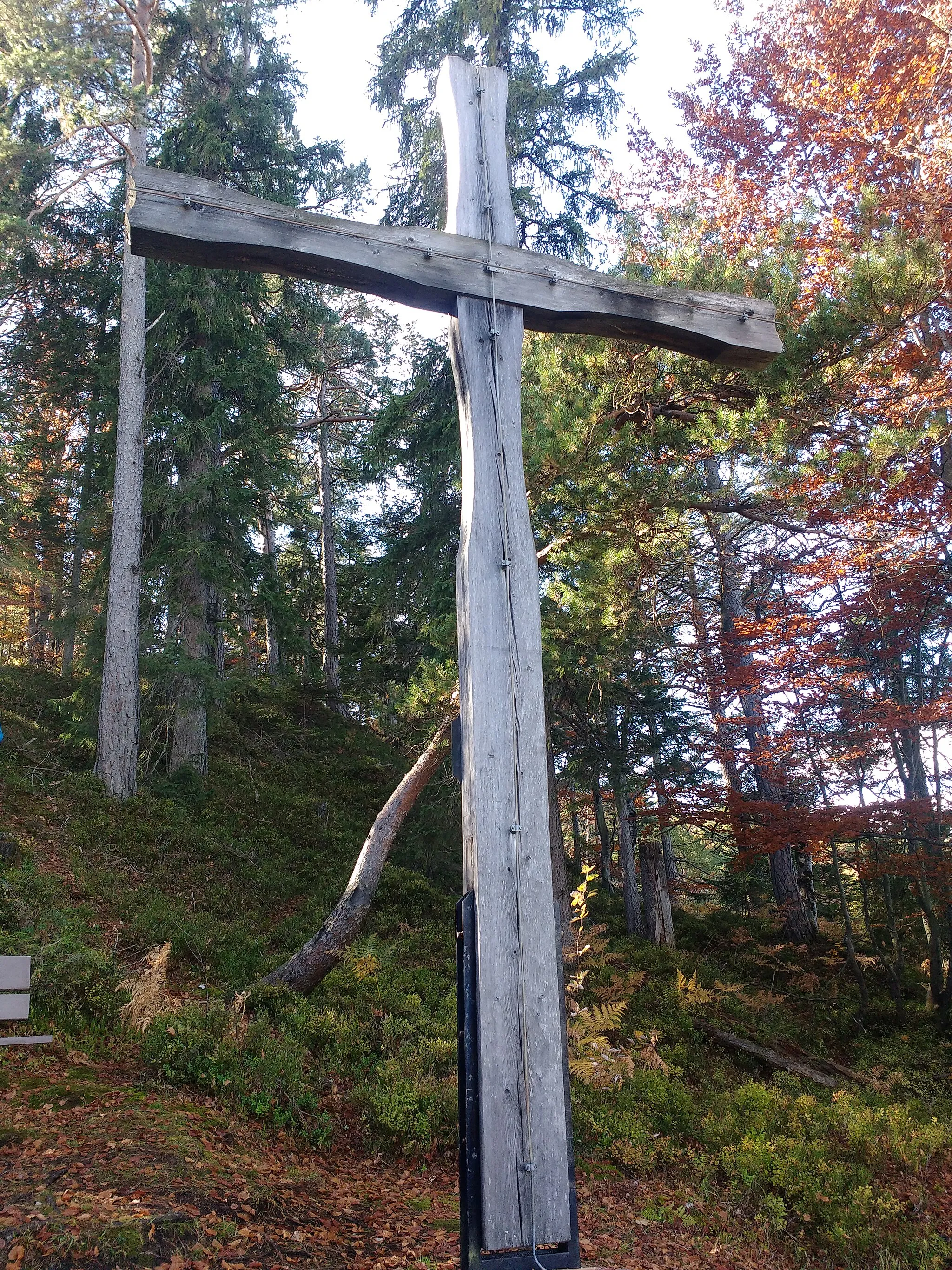 Photo showing: Kreuz auf dem Hausberg (Waidring)