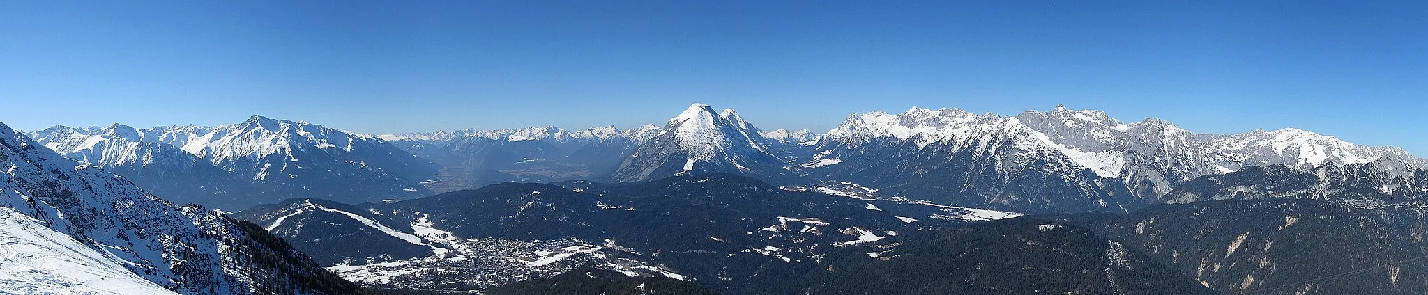 Photo showing: Rundblick vom Seefelder Joch nach Westen