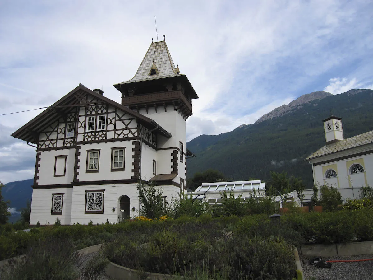 Photo showing: This media shows the remarkable cultural object in the Austrian state of Tyrol listed by the Tyrolean Art Cadastre with the ID 21517. (on tirisMaps, pdf, more images on Commons, Wikidata)