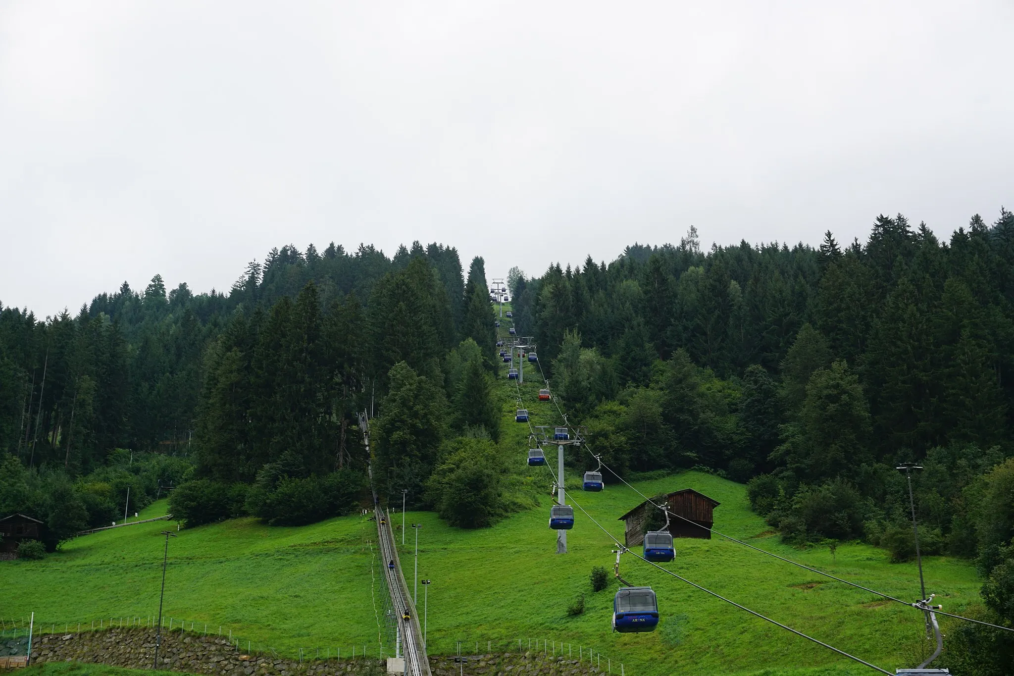 Photo showing: Rosenalmbahn - Blick von der Talstation