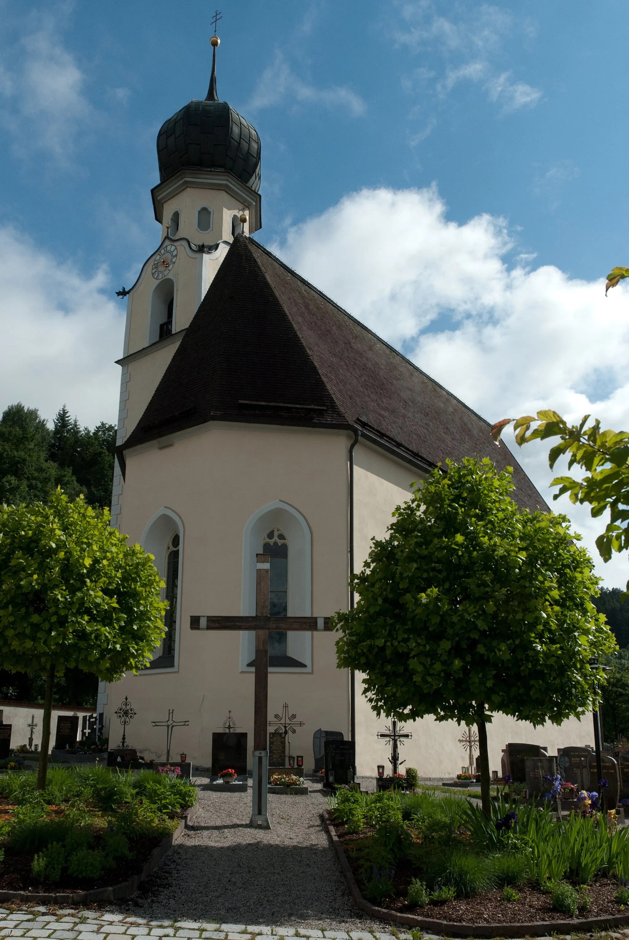 Photo showing: Pfarrkirche Hl. Anna in Pill

This media shows the protected monument with the number 64617 in Austria. (Commons, de, Wikidata)