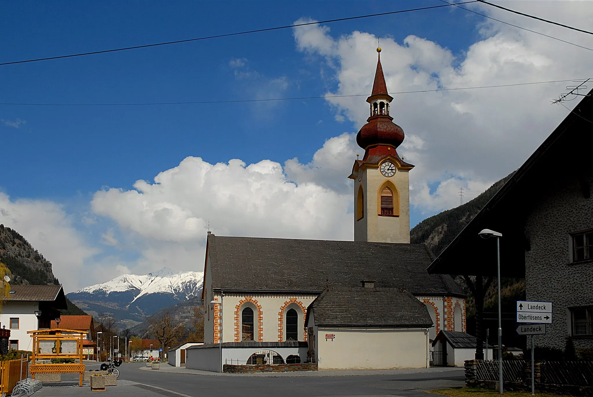 Photo showing: In the center of Tösens, Tyrol, Austria