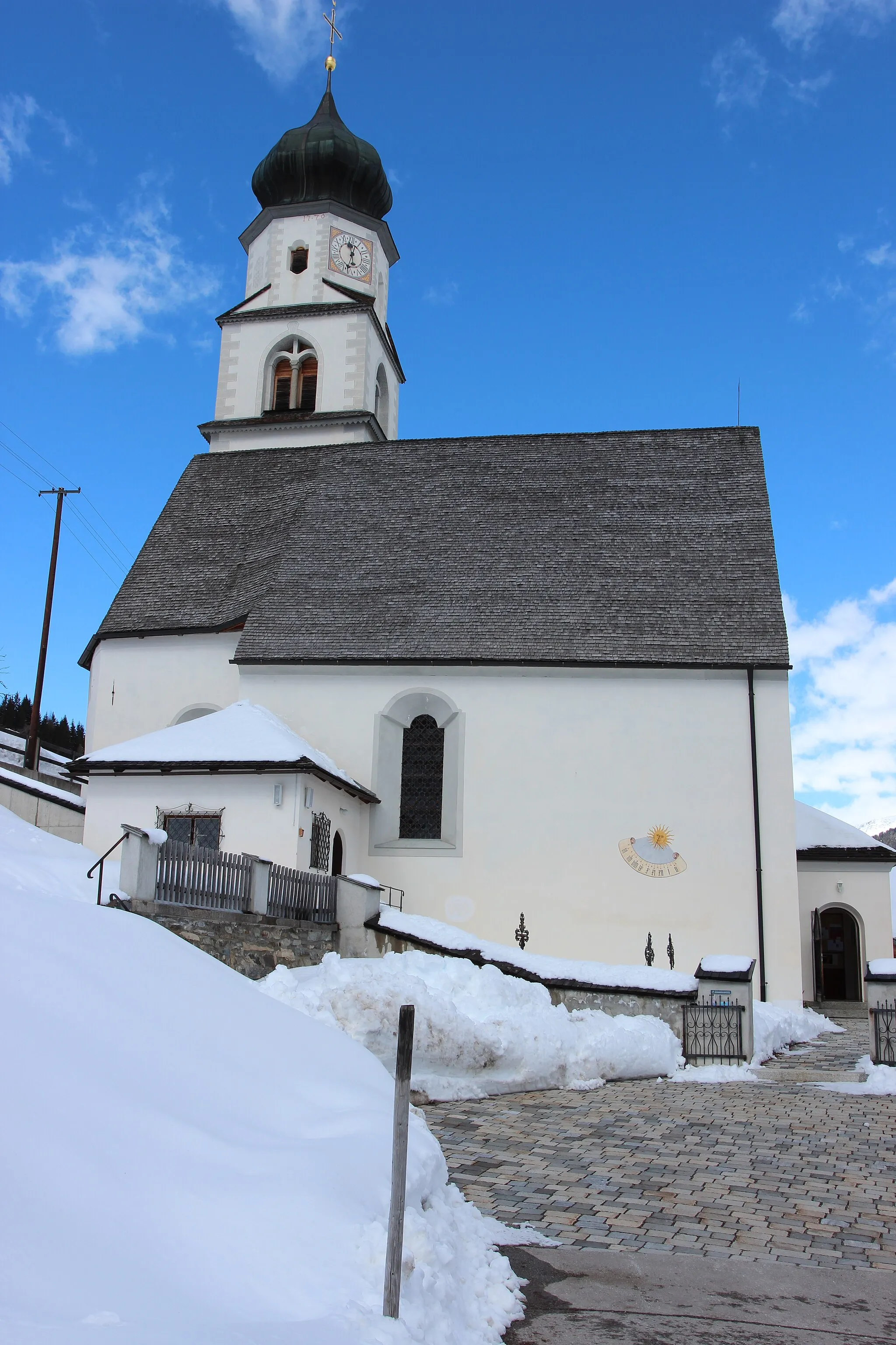 Photo showing: Wallfahrtskirche zu Unserer Lieben Frau Mariahilf in Kartitsch, Österreich.