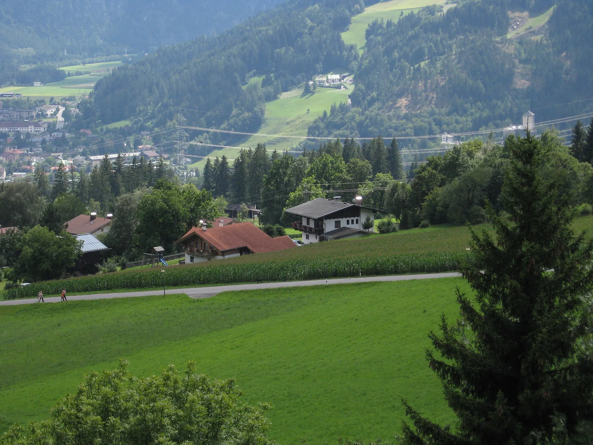 Photo showing: Thurn Dorf