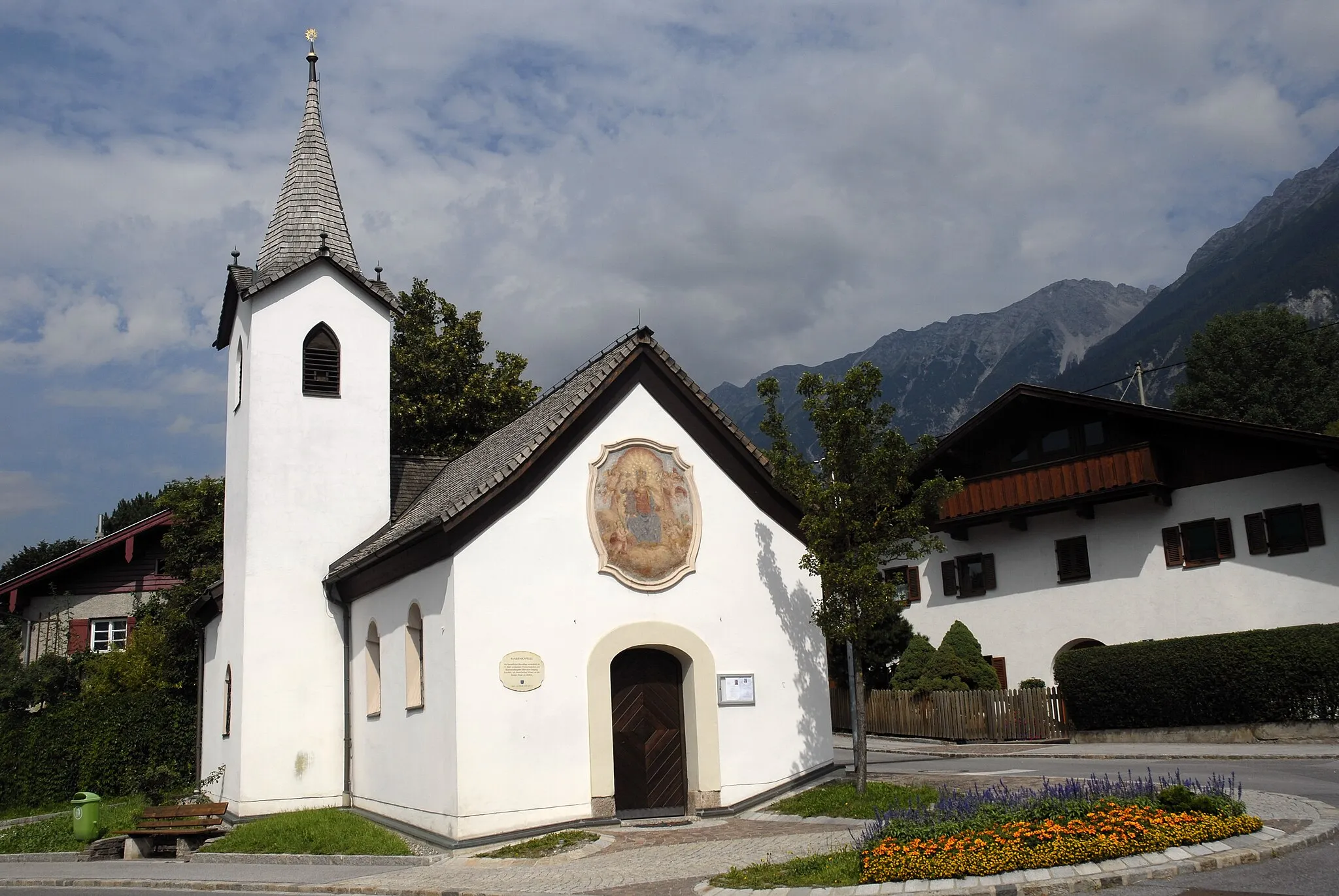 Photo showing: Marienkapelle in Rum (Tirol)

This media shows the protected monument with the number 64722 in Austria. (Commons, de, Wikidata)