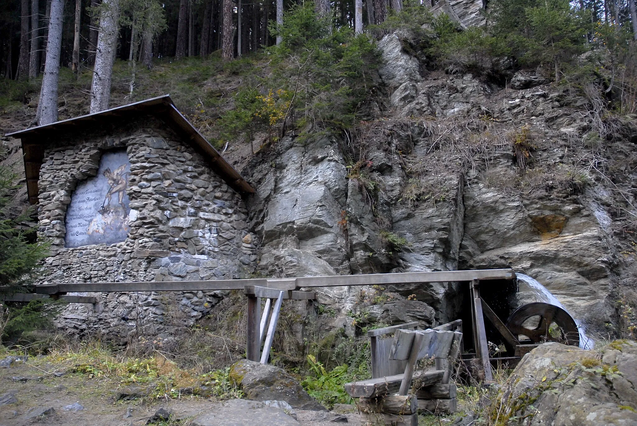 Photo showing: Die Teufelsmühle am Bach zwischen Rinn und Aldrans