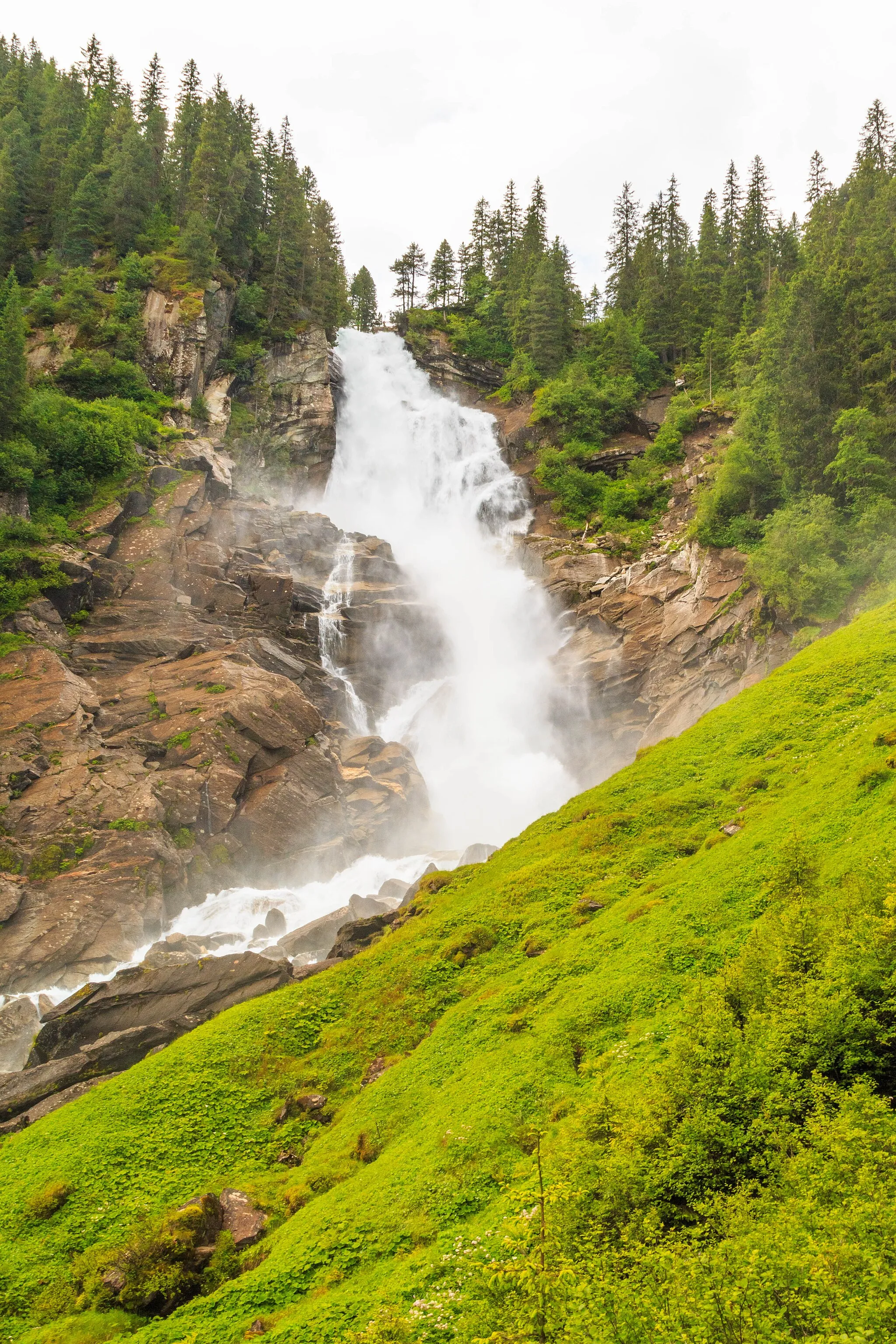 Photo showing: Oberer Krimmler Wasserfall in Juni 2015