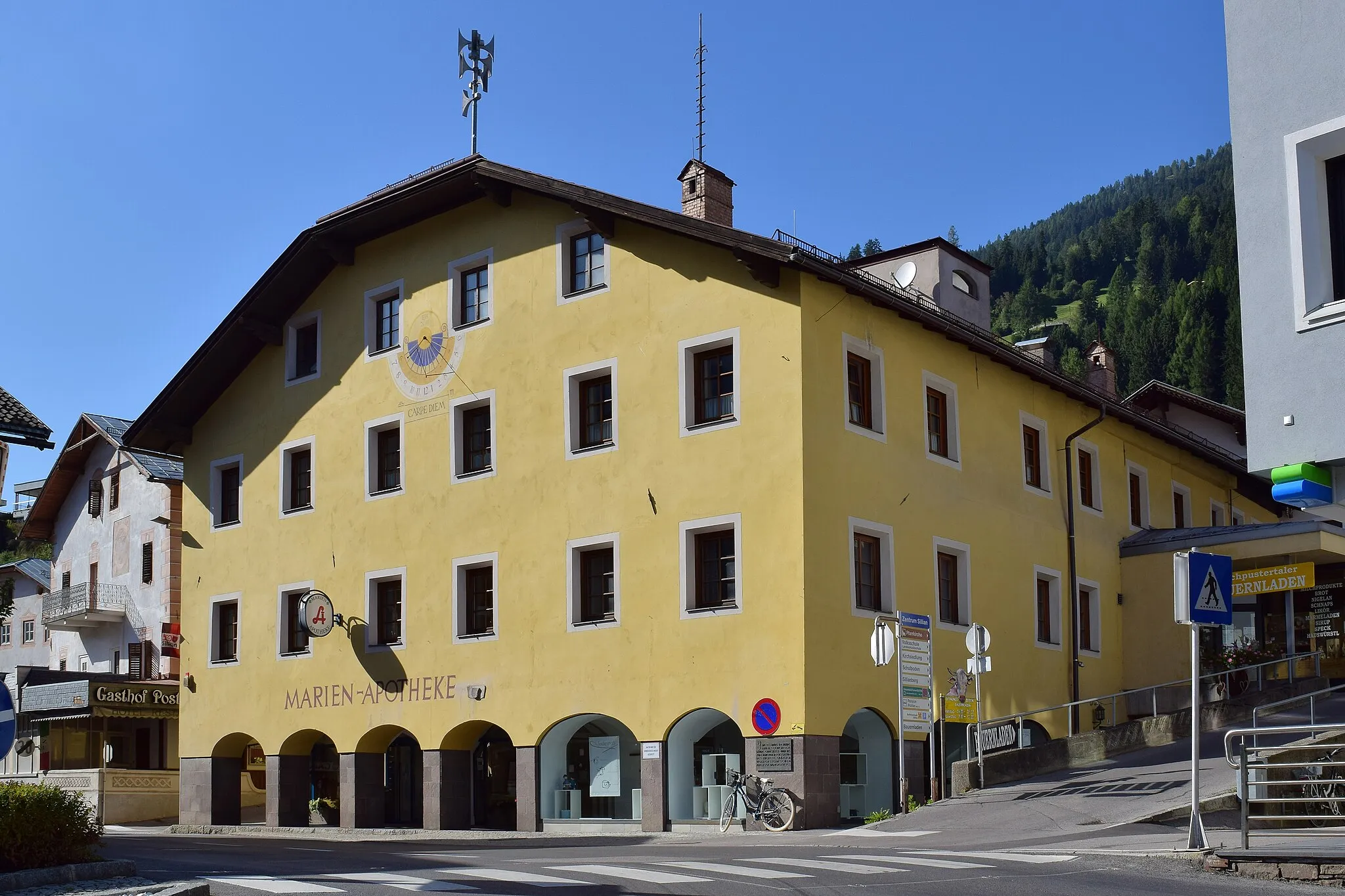 Photo showing: This media shows the remarkable cultural object in the Austrian state of Tyrol listed by the Tyrolean Art Cadastre with the ID 18930. (on tirisMaps, pdf, more images on Commons, Wikidata)