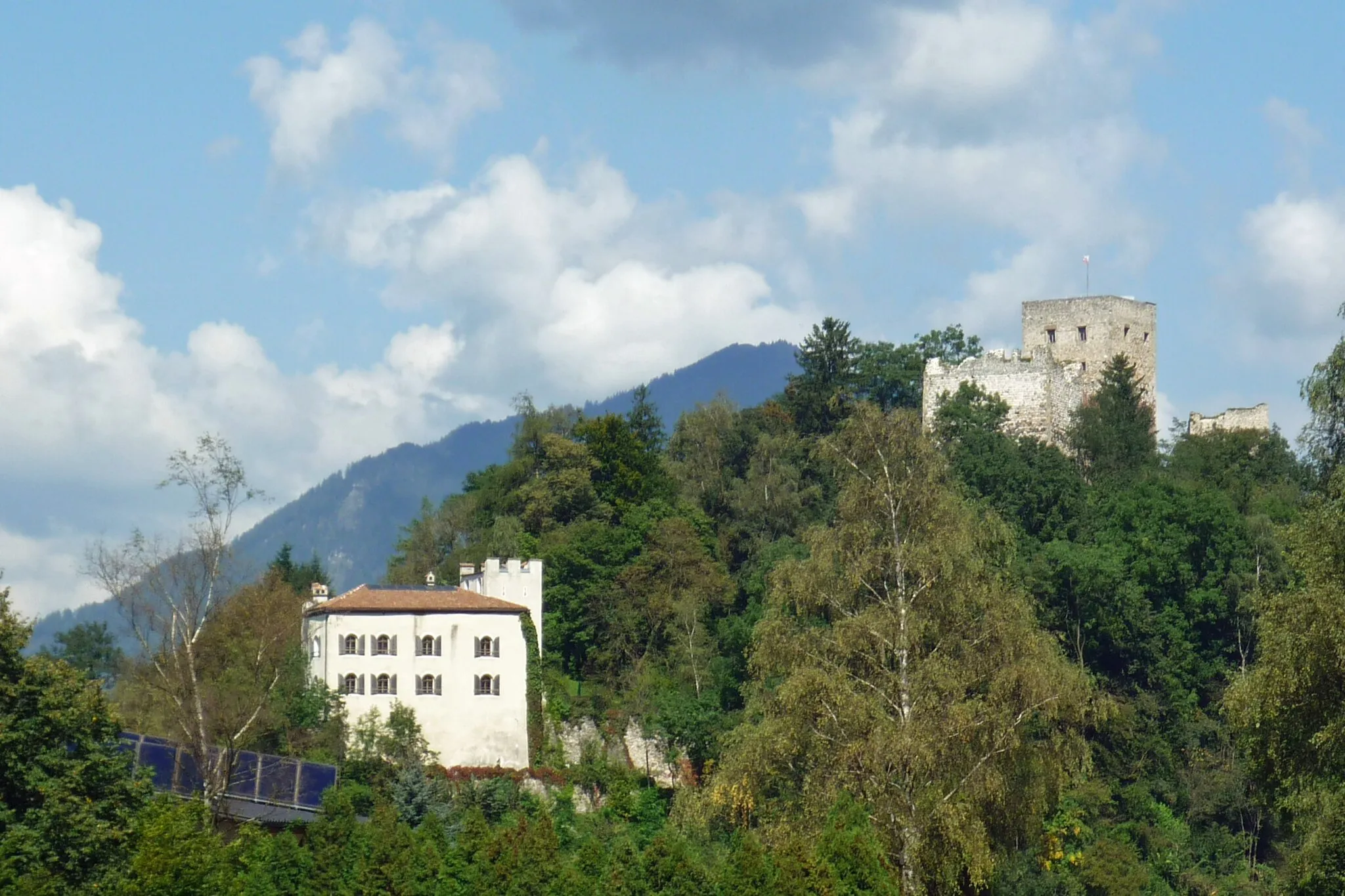 Photo showing: Burg Kropfsberg