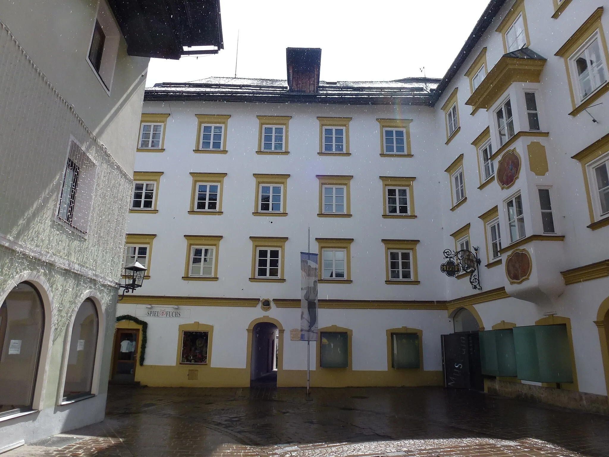 Photo showing: Ehem. Forstverwaltung - Hinterstadt 34, Kitzbühel