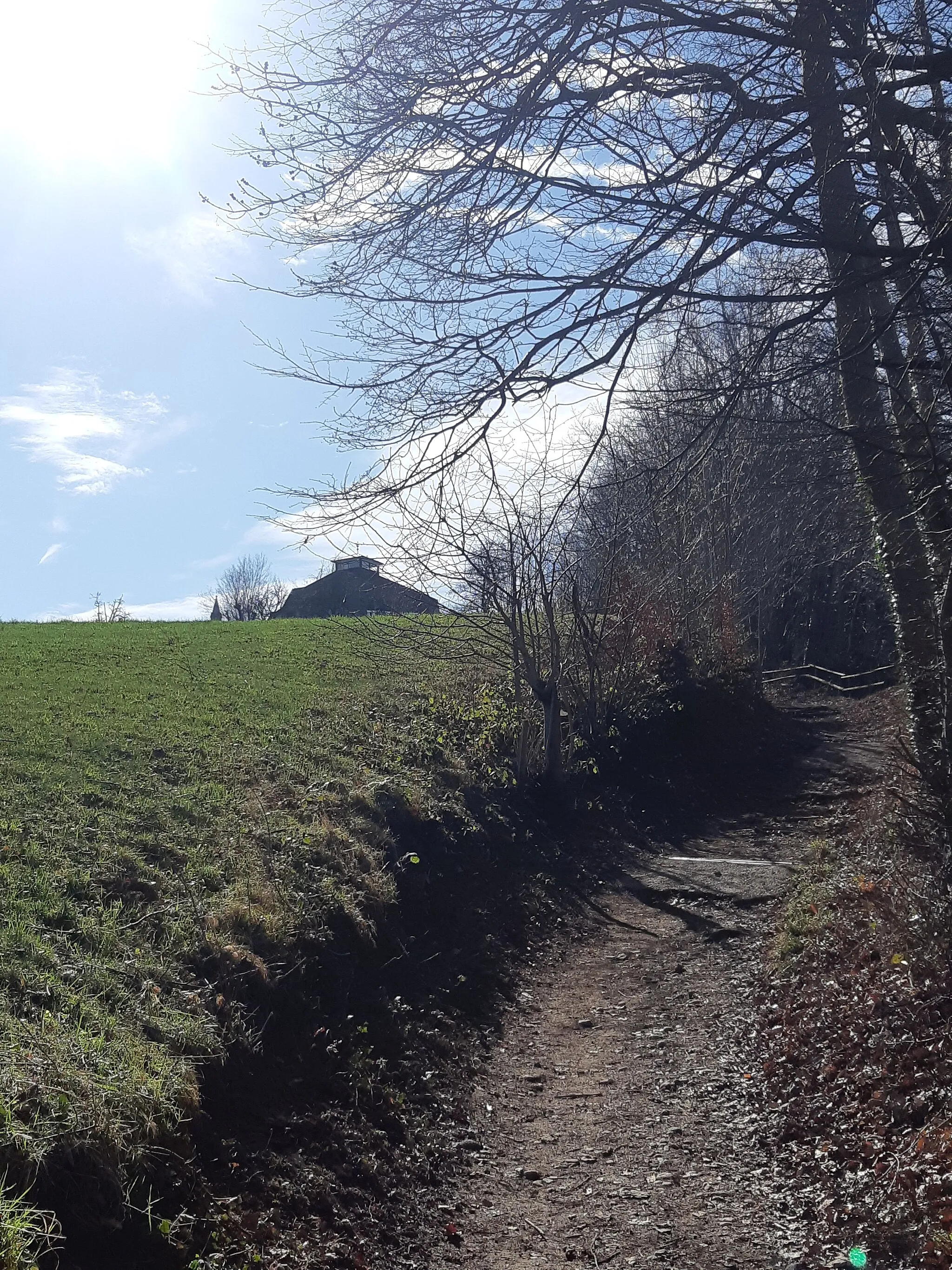 Photo showing: Hamlet Haggen in the municipality of Lochau, Vorarlberg, Austria. Hiking trail from Lochau to Haggen.