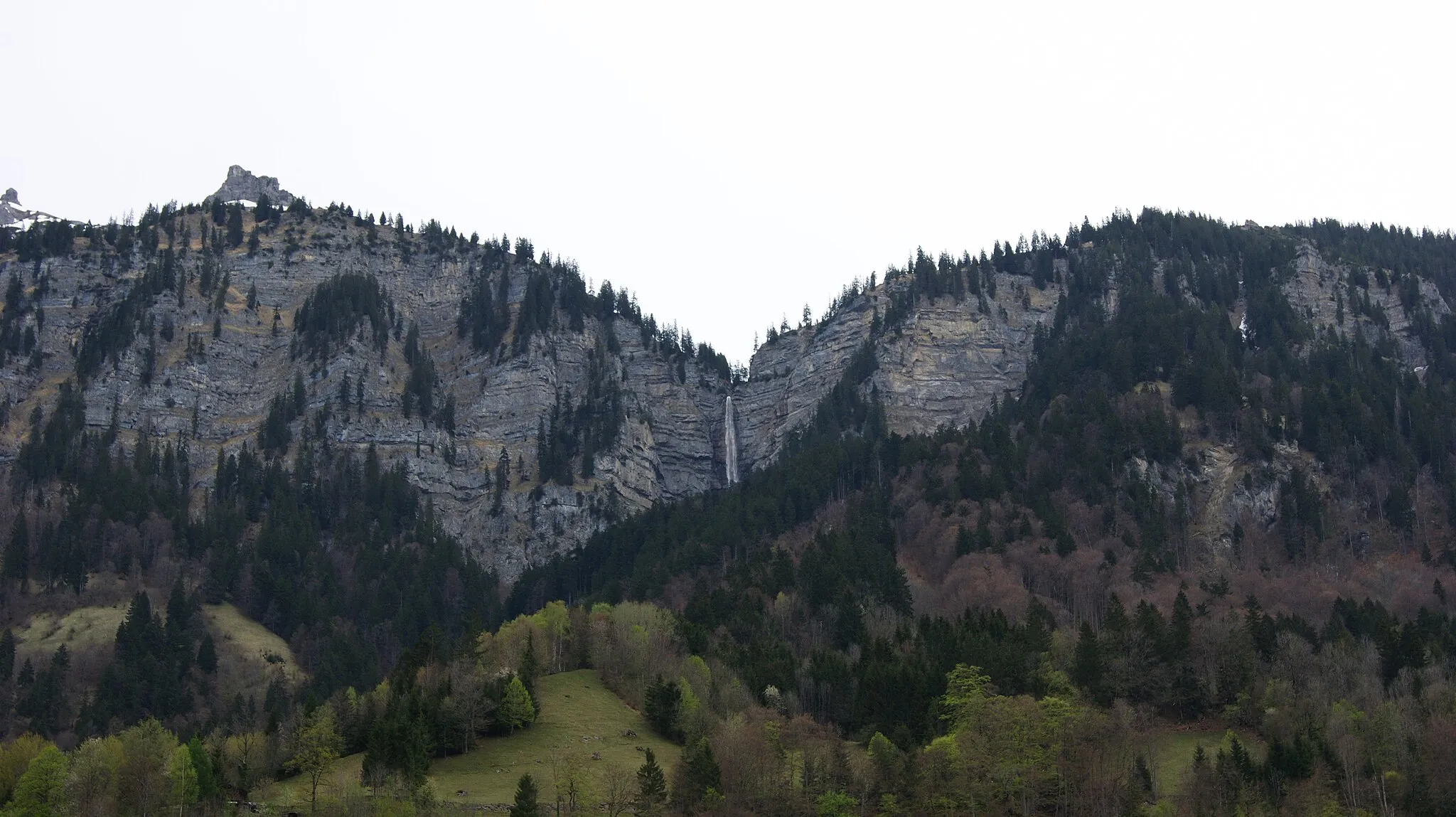 Photo showing: Avalanche protection roof VI (139 m) of the Arlberg railway line