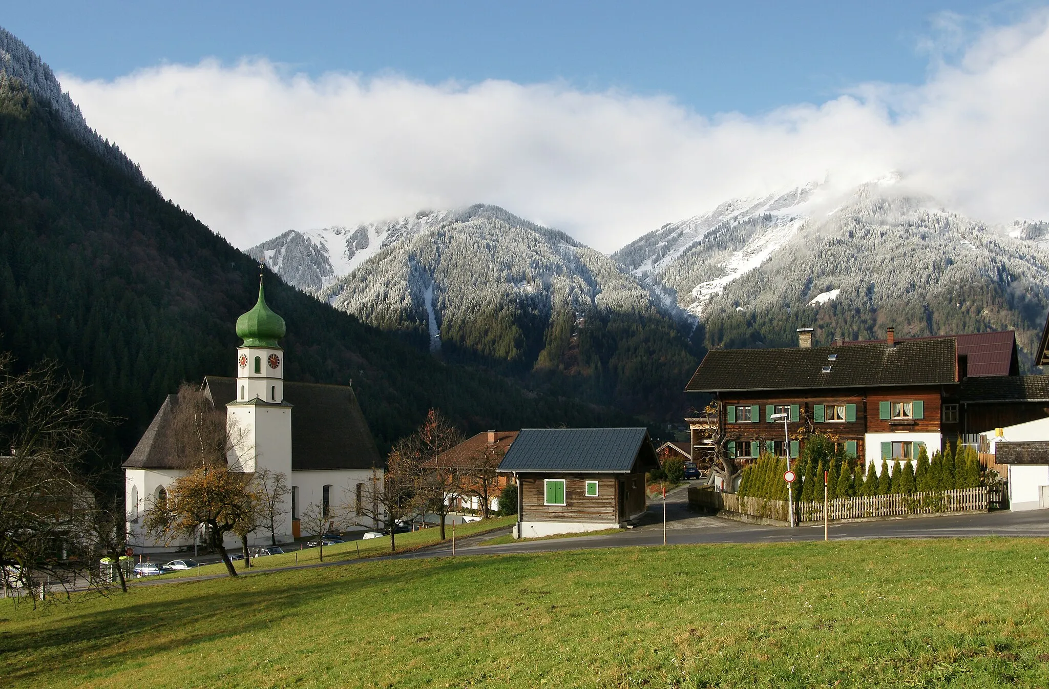 Photo showing: Pfarrkirche hl. Gallus in Sankt Gallenkirch im Montafon.