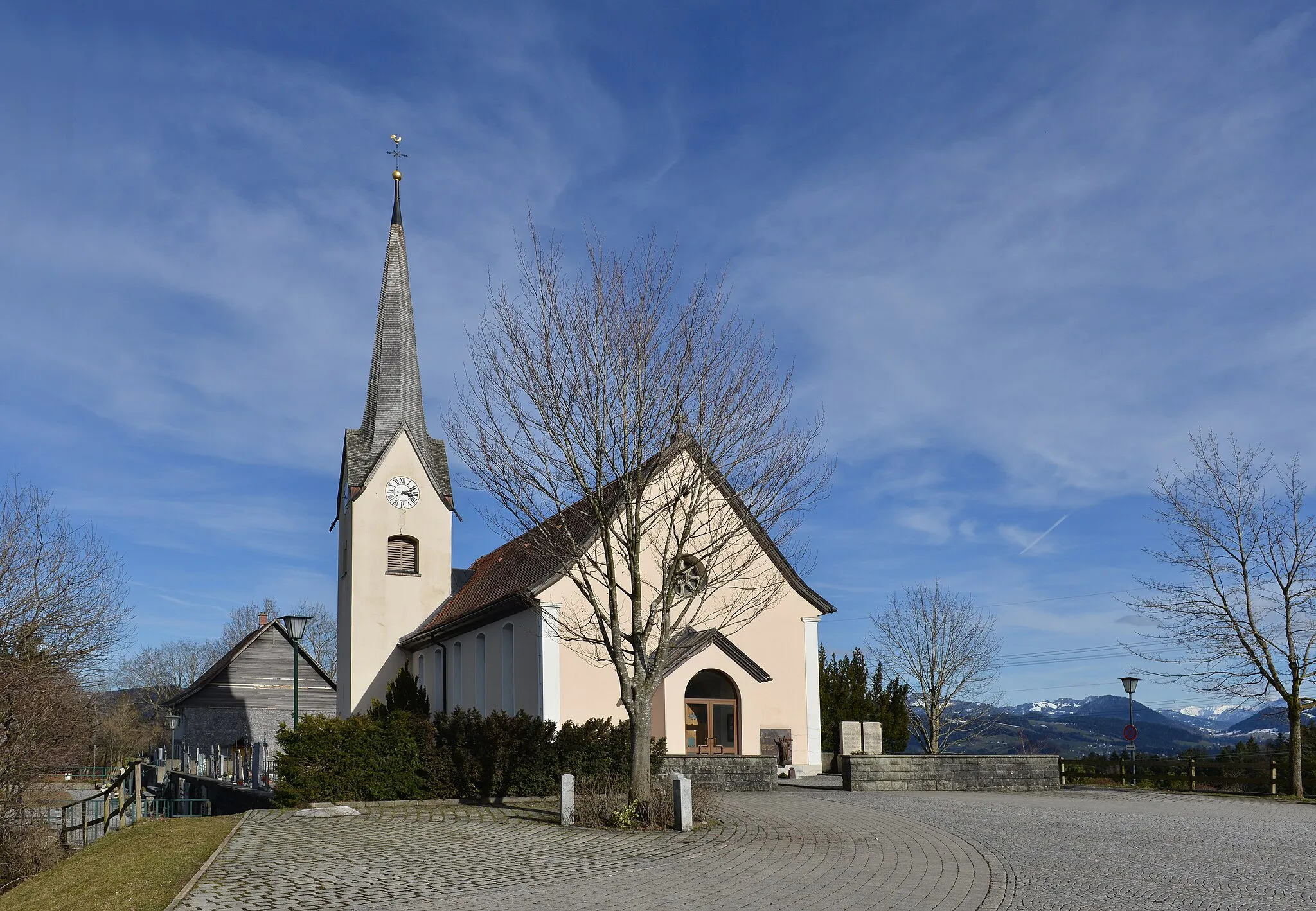 Photo showing: die Pfarrkirche von Buch.
