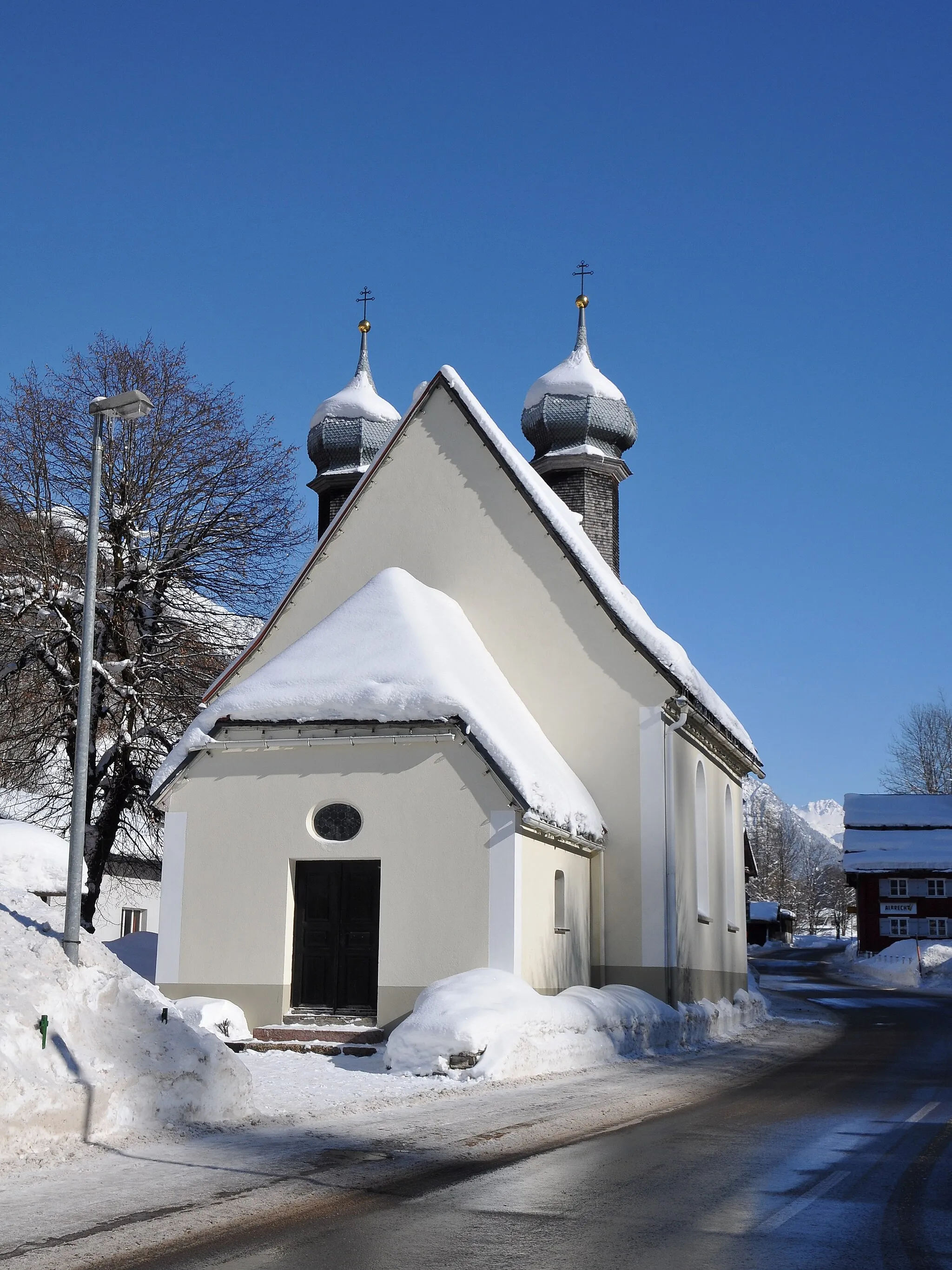 Photo showing: Kirche hl. Kreuz in Dalaas 23.