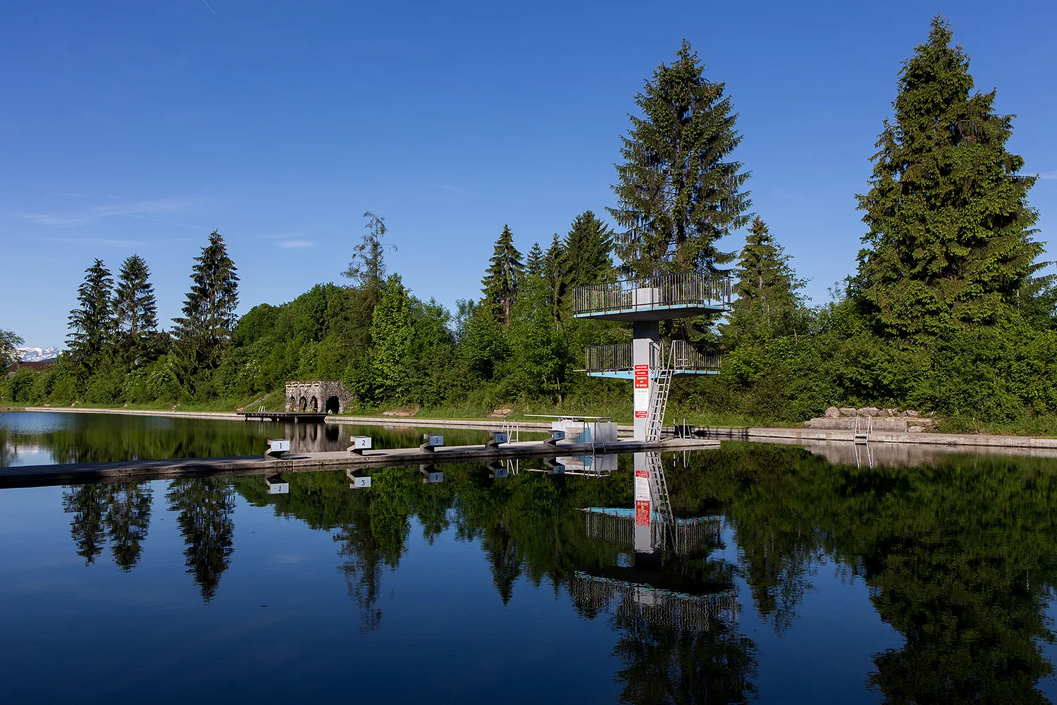 Photo showing: Das Schwimmbad am Alten Rhein in Diepoldsau im Rheintal (SG)