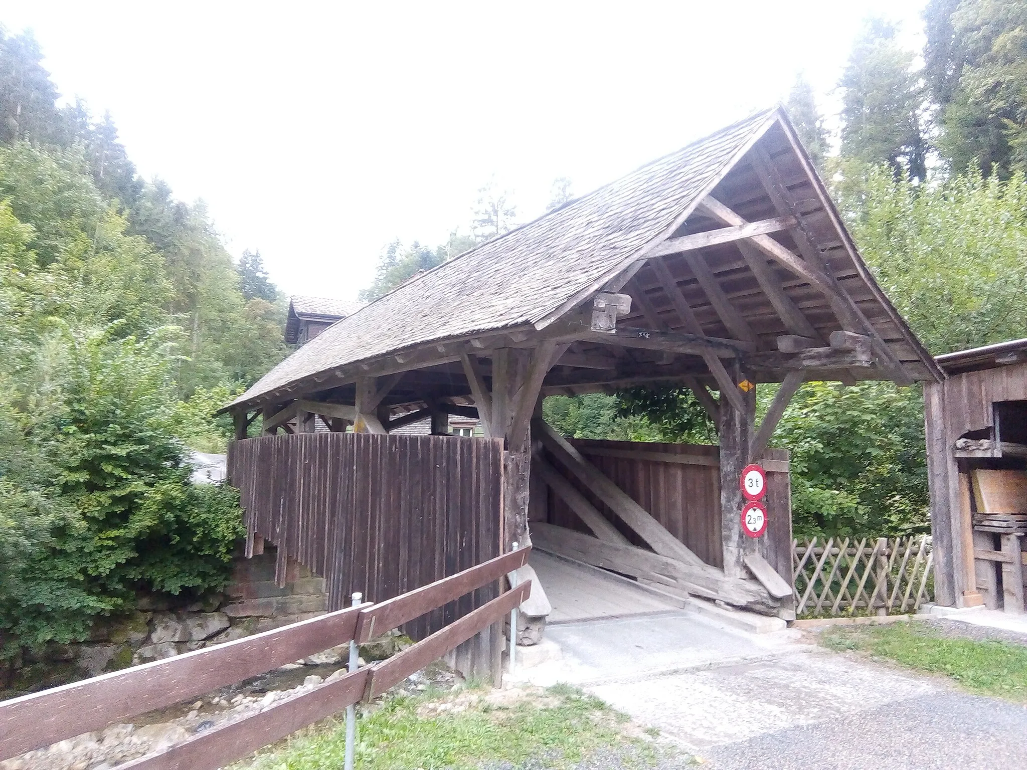 Photo showing: Wooden bridge to Achmühle, Rehetobel, Switzerland