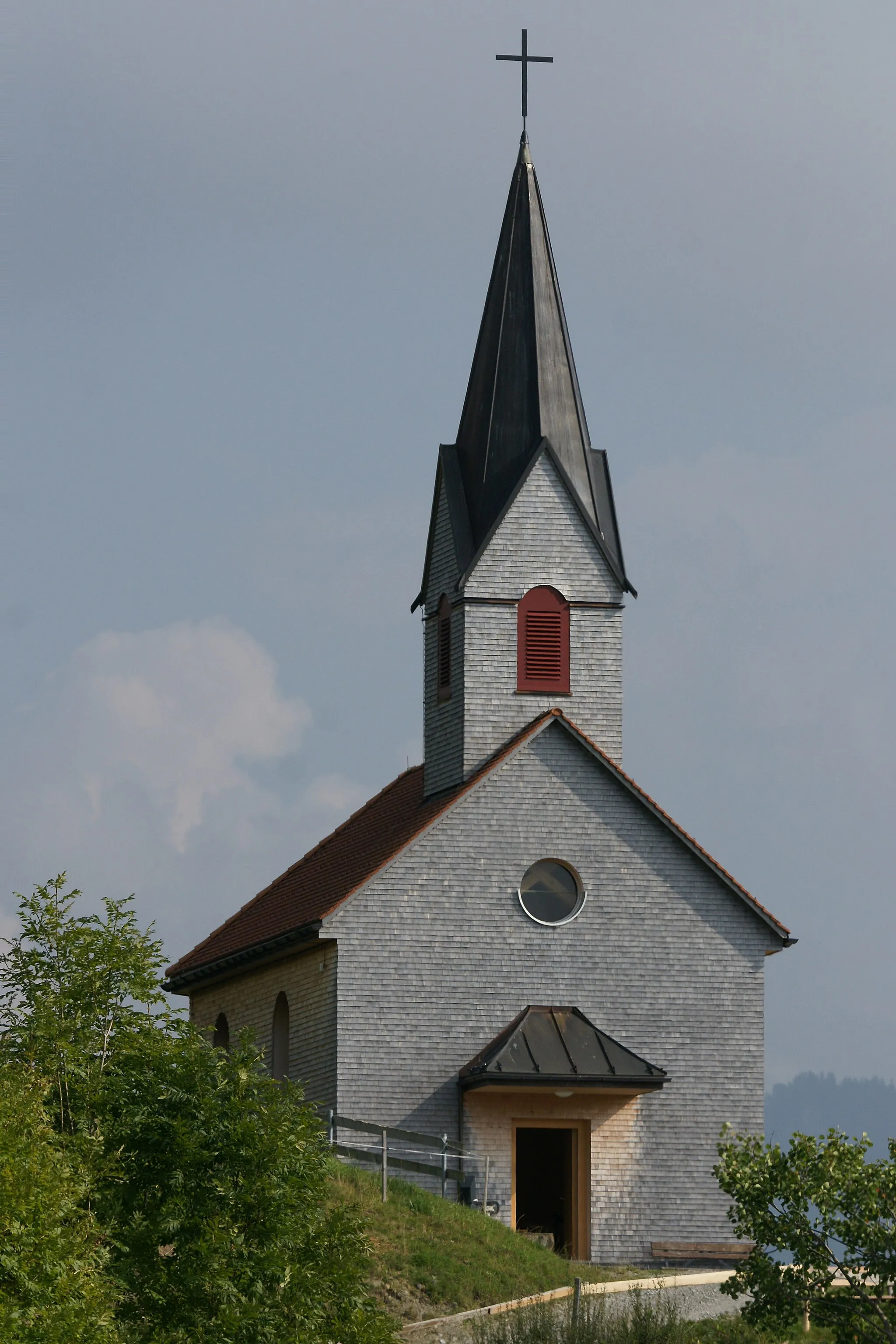 Photo showing: Kapelle Maria Hilf am Rindberg in Sibratsgfäll.