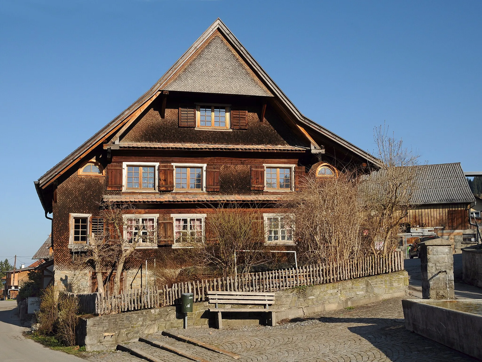 Photo showing: Bauernhaus "Kehlegg Nr.15", im Ortsteil Kehlegg von Dornbirn.