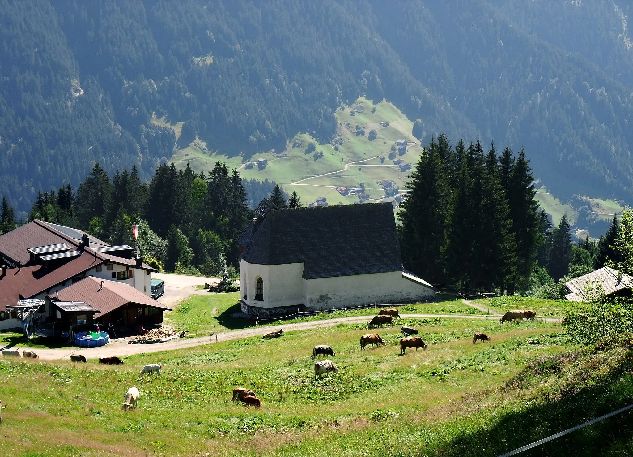 Photo showing: Montafon is a 39 km long valley situated in the westernmost federal state Vorarlberg of Austria. View to the Church St. Agatha in Kristberg.