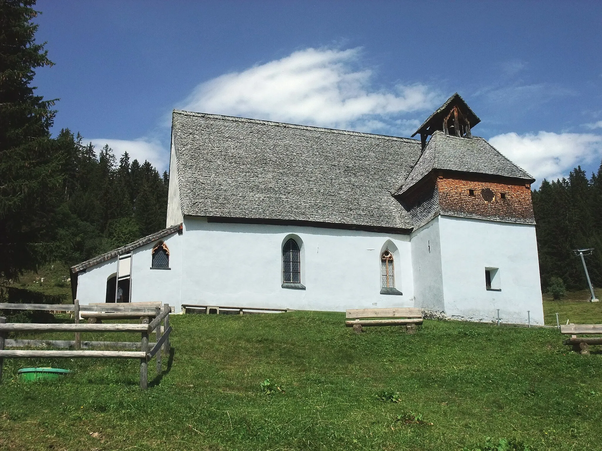 Photo showing: Montafon is a 39 km long valley situated in the westernmost federal state Vorarlberg of Austria. View to the Church St. Agatha in Kristberg.