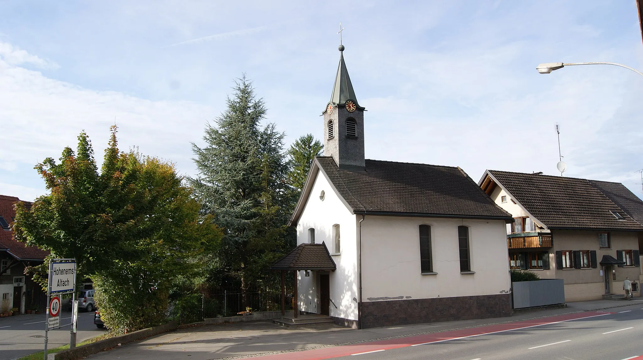 Photo showing: Kapelle Hl. Johann Nepomuk in Bauern, in Hohenems. Blick von Südosten.