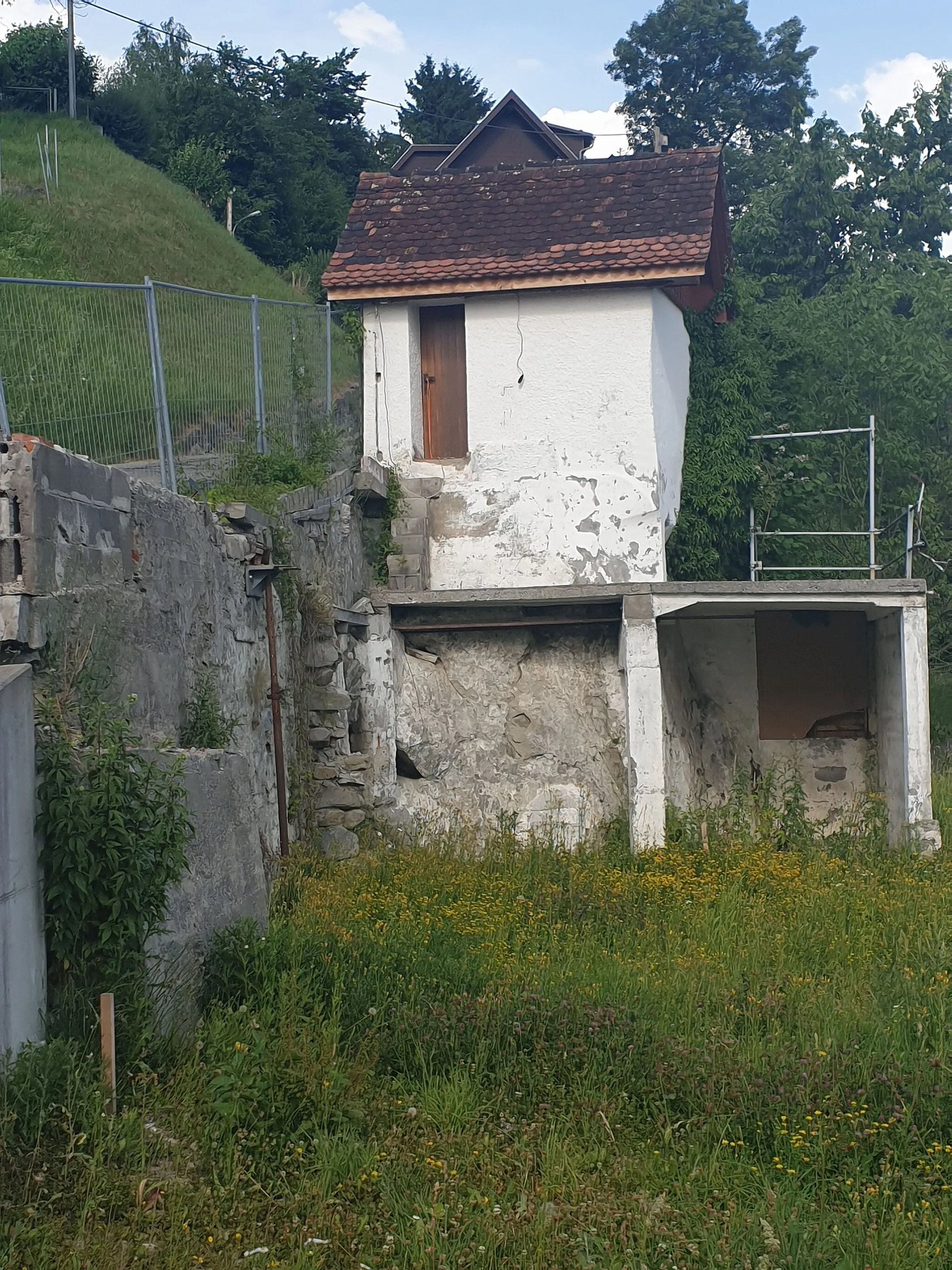 Photo showing: Small chapel Rickenbacherstraße in Wolfurt, Vorarlberg, Austria.