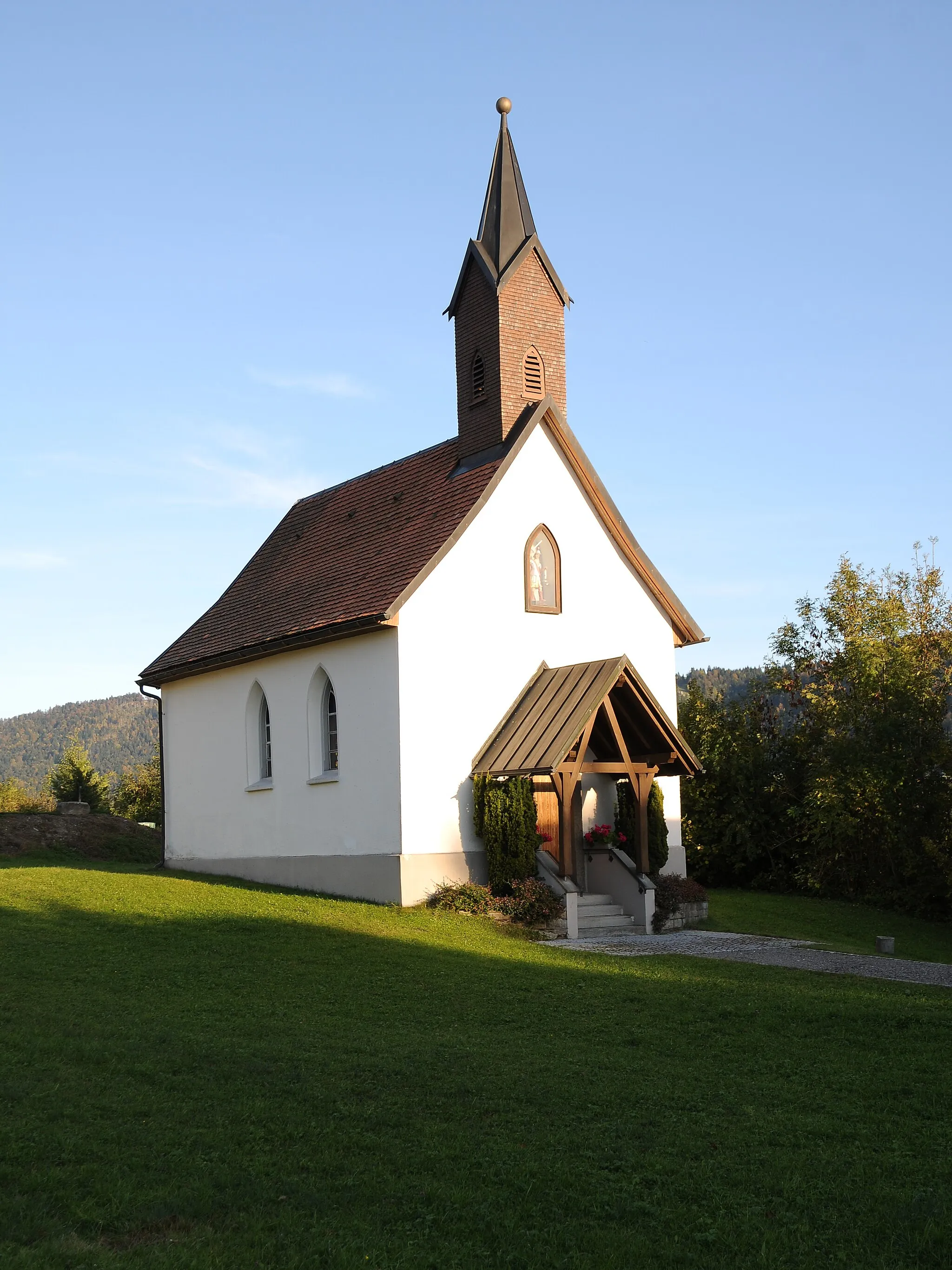 Photo showing: Kapelle hl. Michael in Farnach, Bildstein.