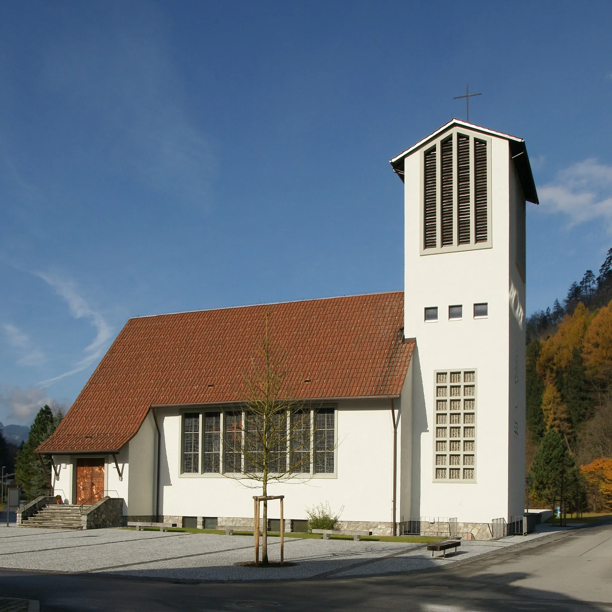 Photo showing: Kirche hl. Johann Nepomuk von Lorüns in Vorarlberg.