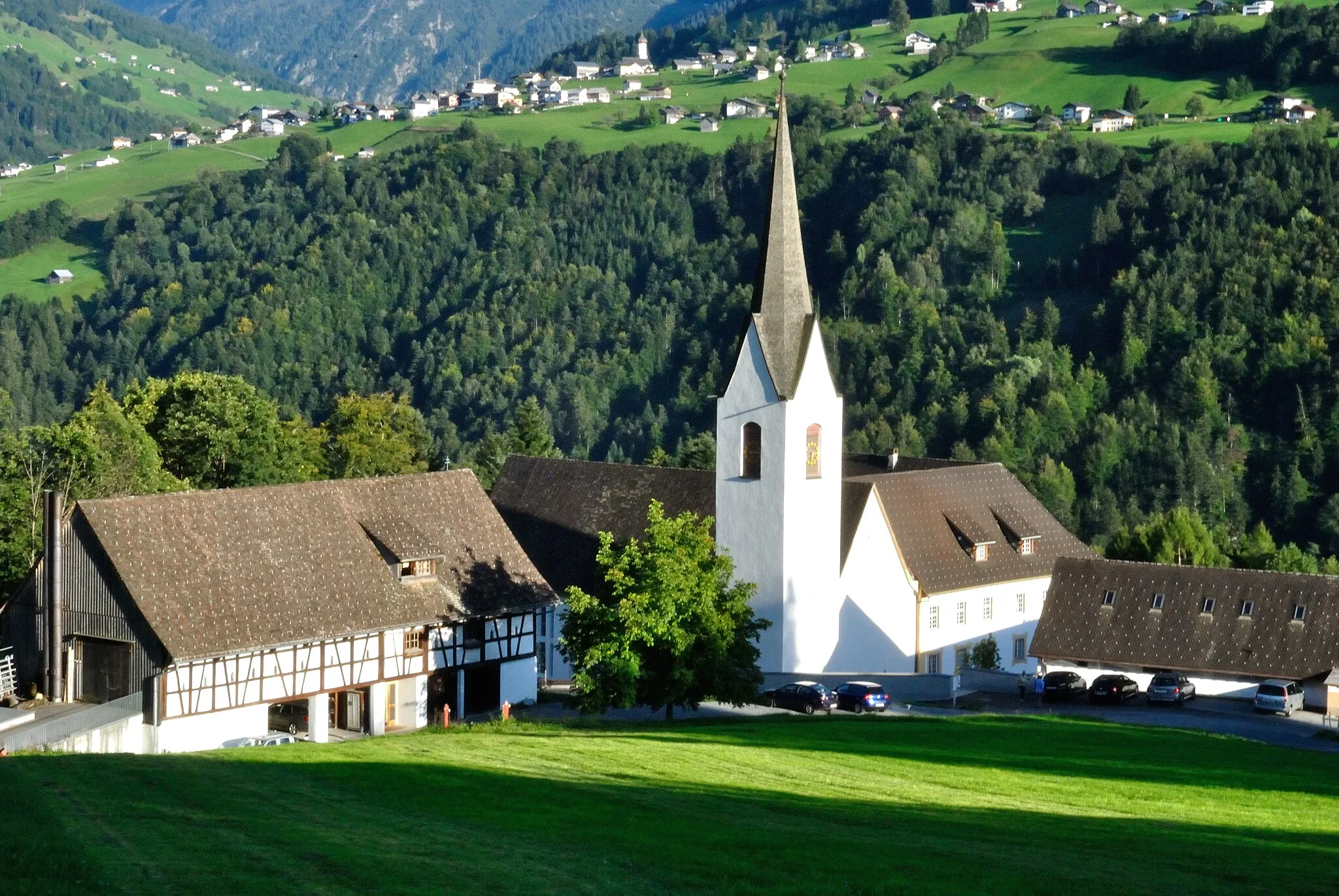 Photo showing: Propstei St. Gerold. Gesamtanlage der Propstei vom Gemeindeamt oberhalb der Anlage.