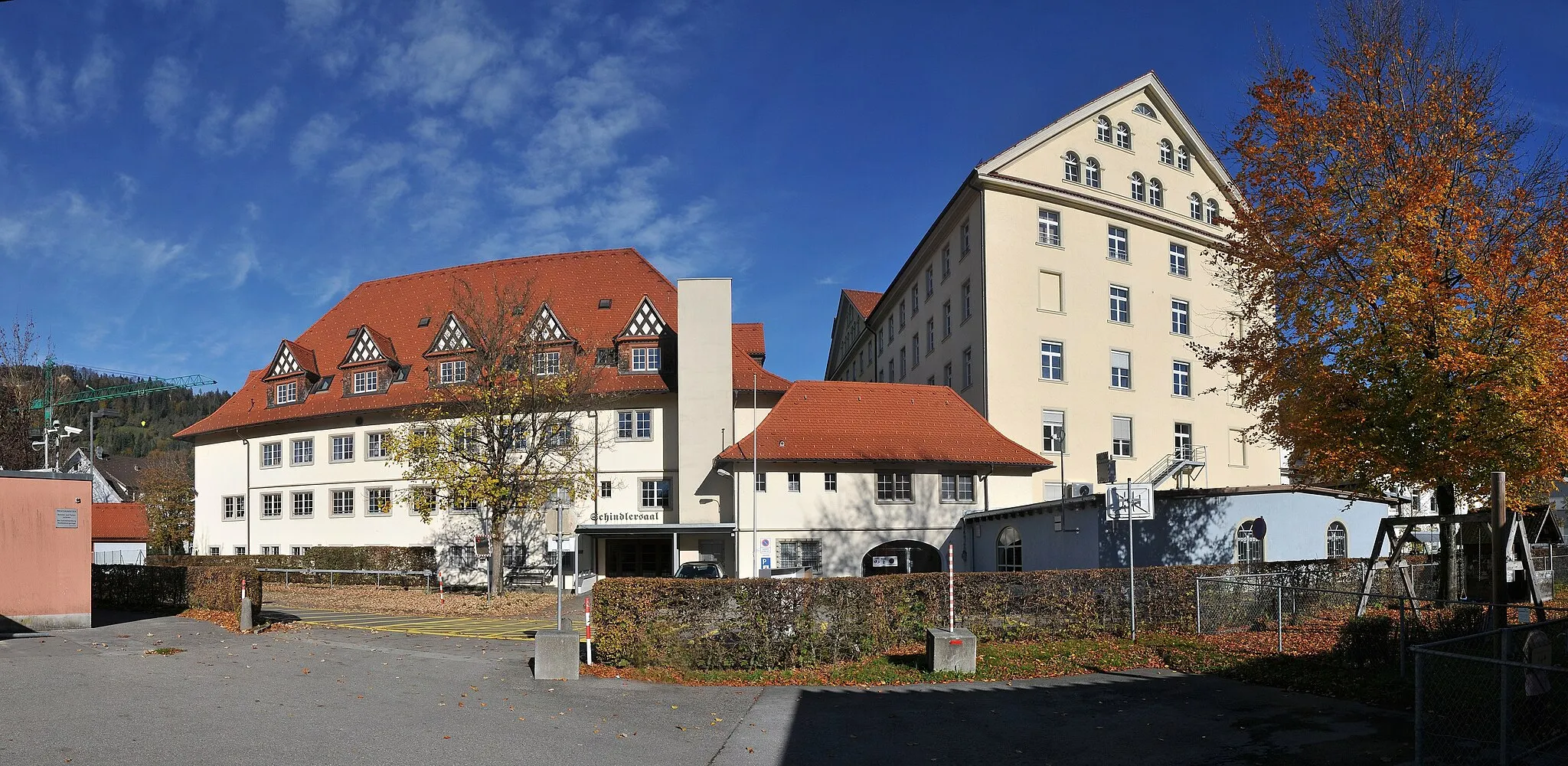 Photo showing: Der "Schindlersaal" der ehemaligen «Jenny und Schindler» in Kennelbach.