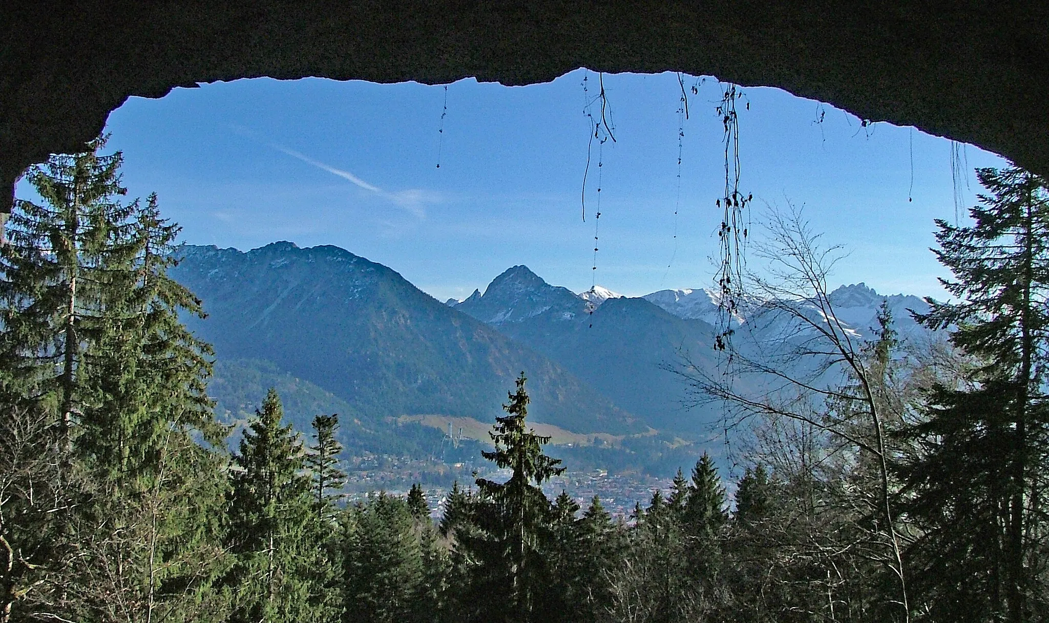 Photo showing: Höhle