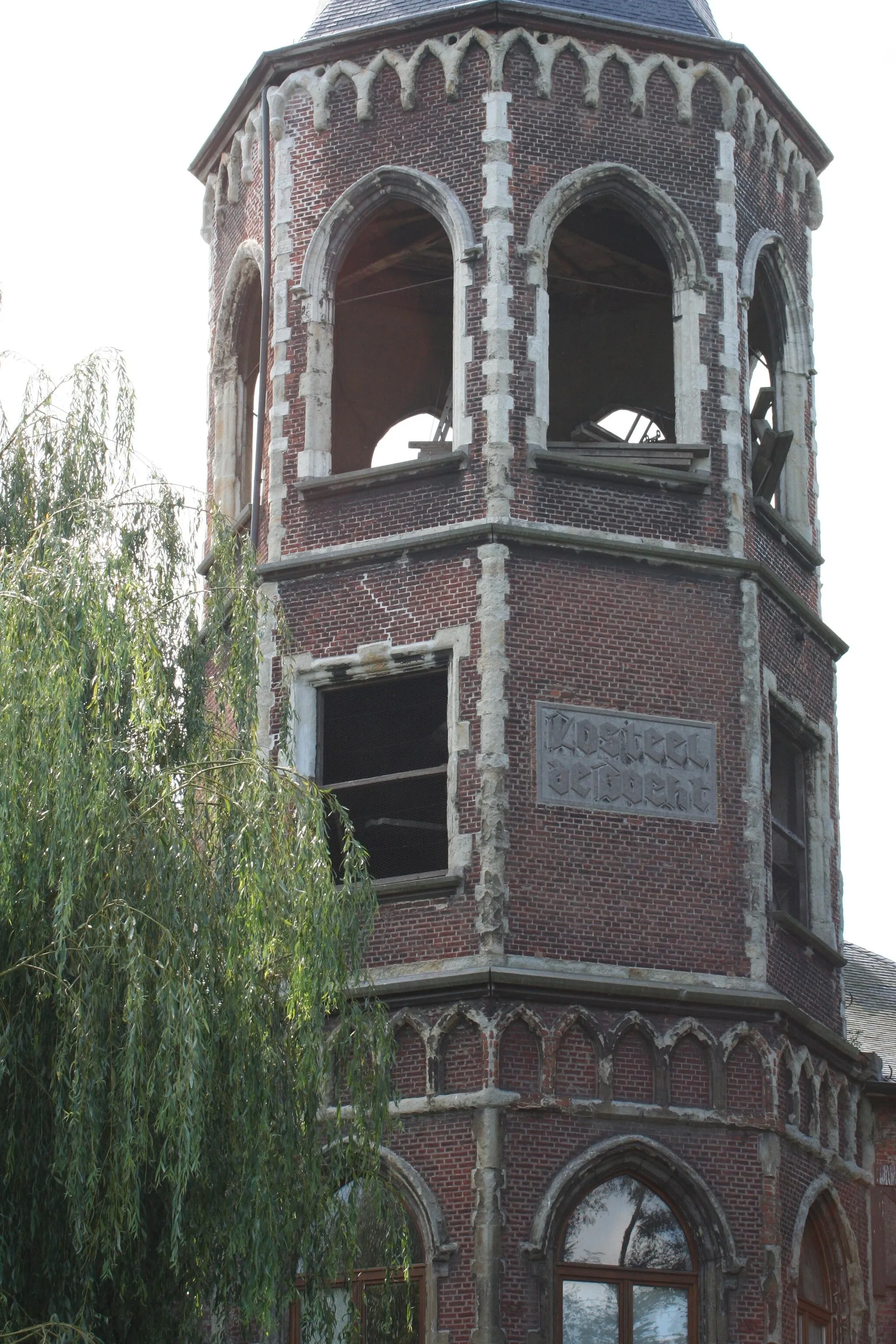 Photo showing: Toren van Kasteel De Bocht gezien vanaf de Rupeldijk (zijde Heindonk)