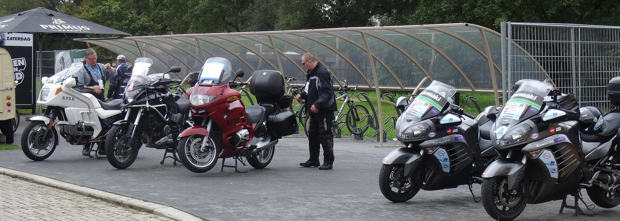 Photo showing: Reportage photographique réalisé le mardi 14 octobre à l'occasion du départ et de l'arrivée du Prix national de clôture 2014 à Putte (Woensdrecht, Pays-Bas) et Putte-Kapellen (Kapellen, Belgique).