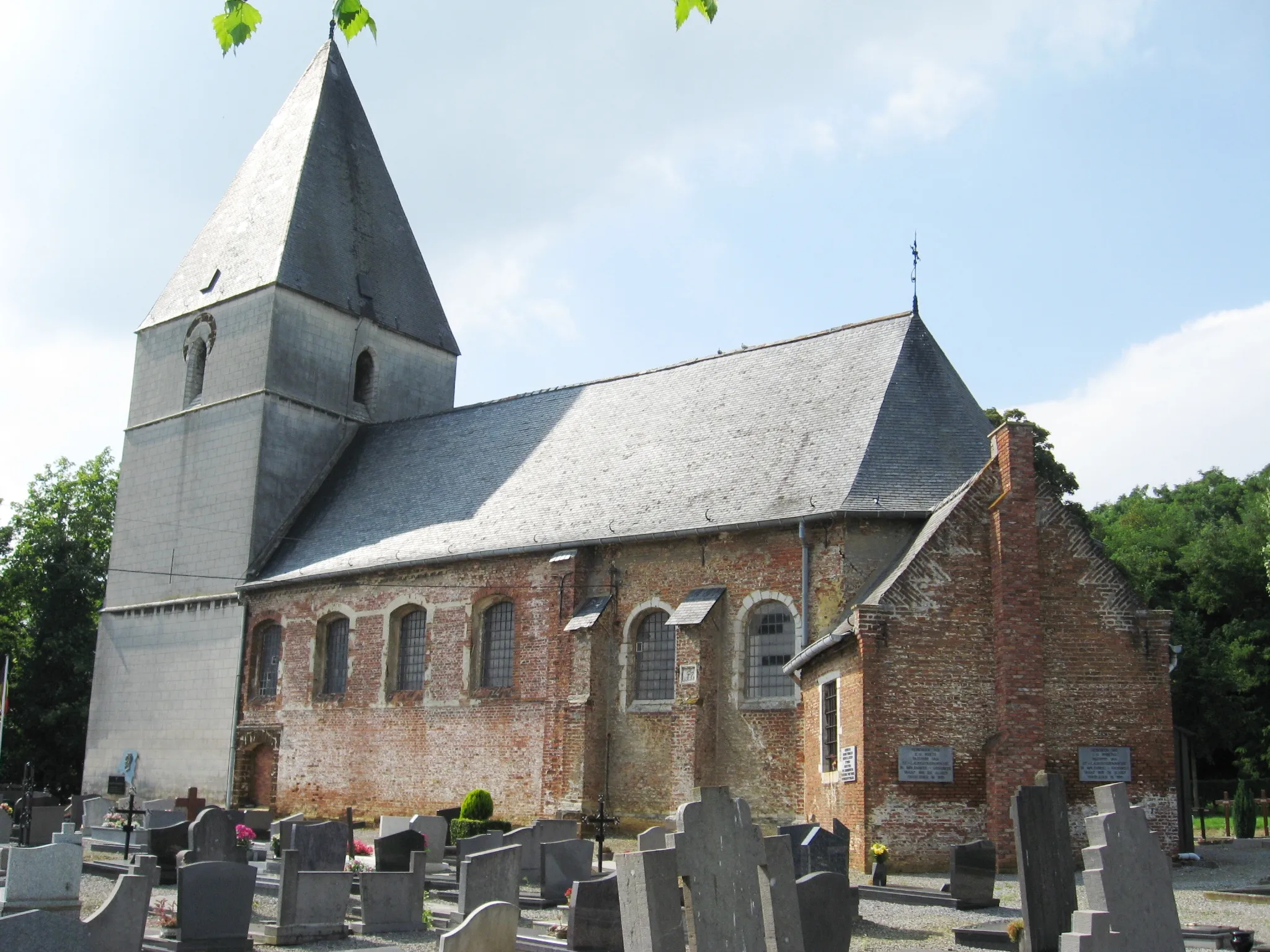 Photo showing: Church of Saint Lawrence in Molenbeek, Molenbeek-Wersbeek, Bekkevoort, Flemish Brabant, Belgium