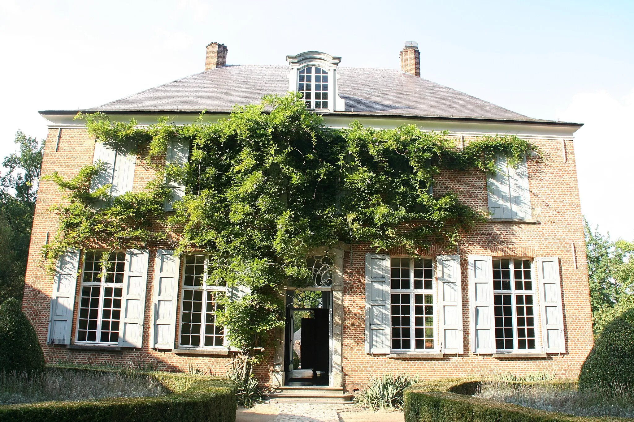 Photo showing: Presbytery from Schriek in the Bokrijk open-air museum.