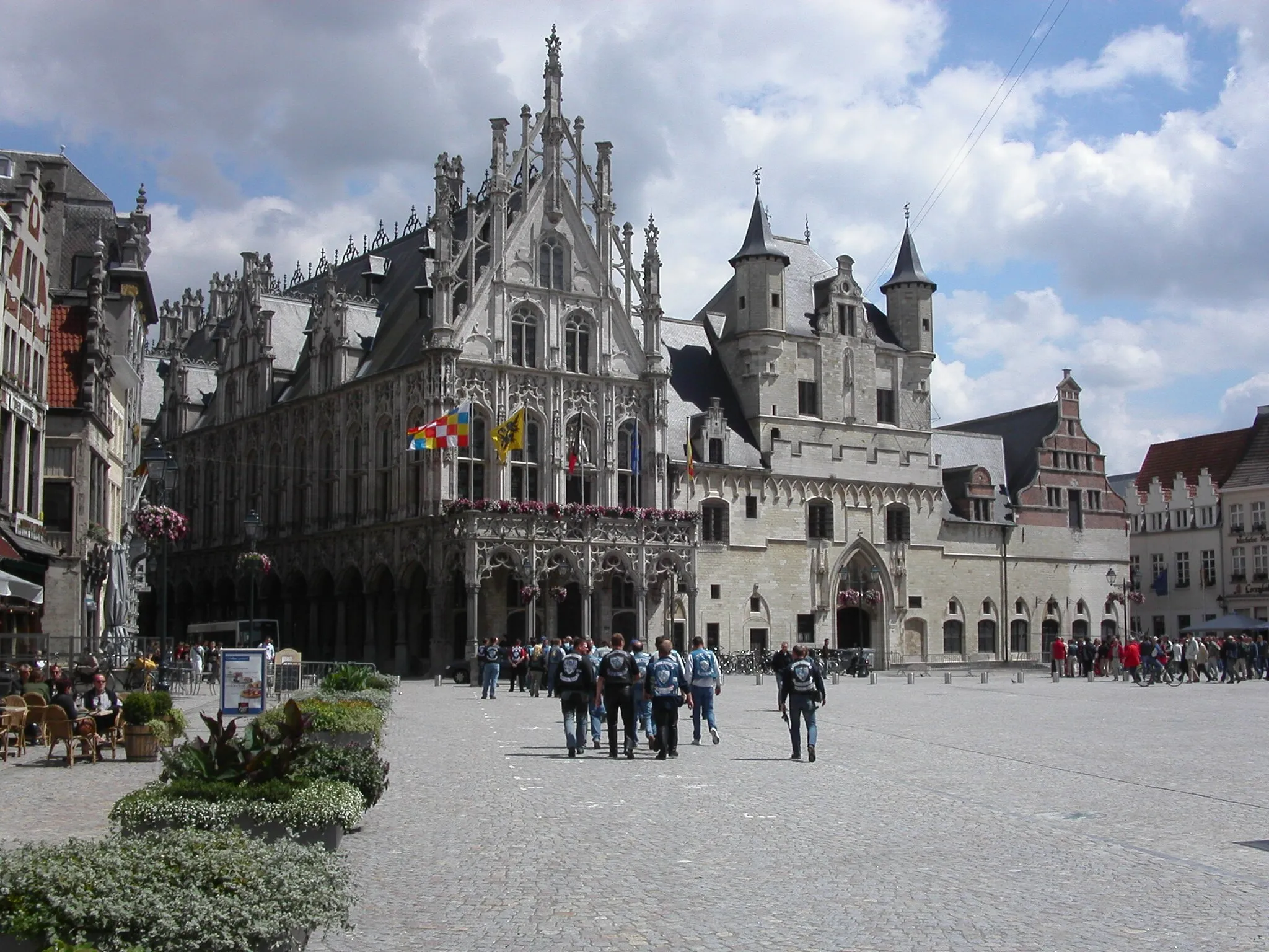 Photo showing: Mechelen, town hall, Belgium