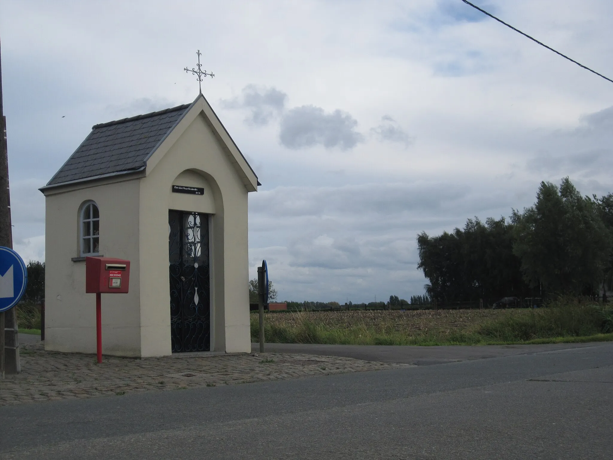 Photo showing: Kapel Onze-Lieve-Vrouw van Lourdes - Kleine Laarstraat - Vrasene - Beveren - Oost-Vlaanderen - België