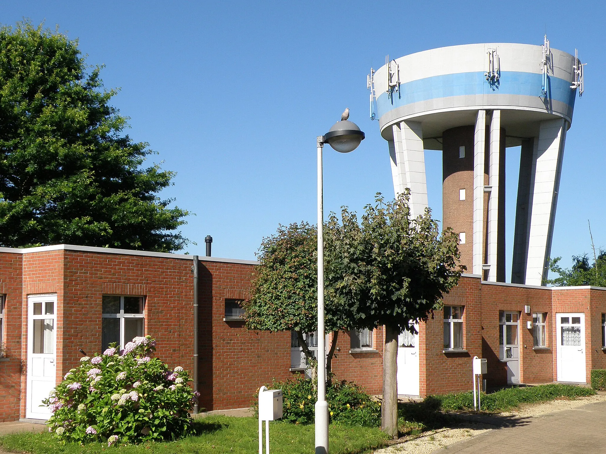 Photo showing: Borsbeek (prov. Antwerpen, België). Watertoren.