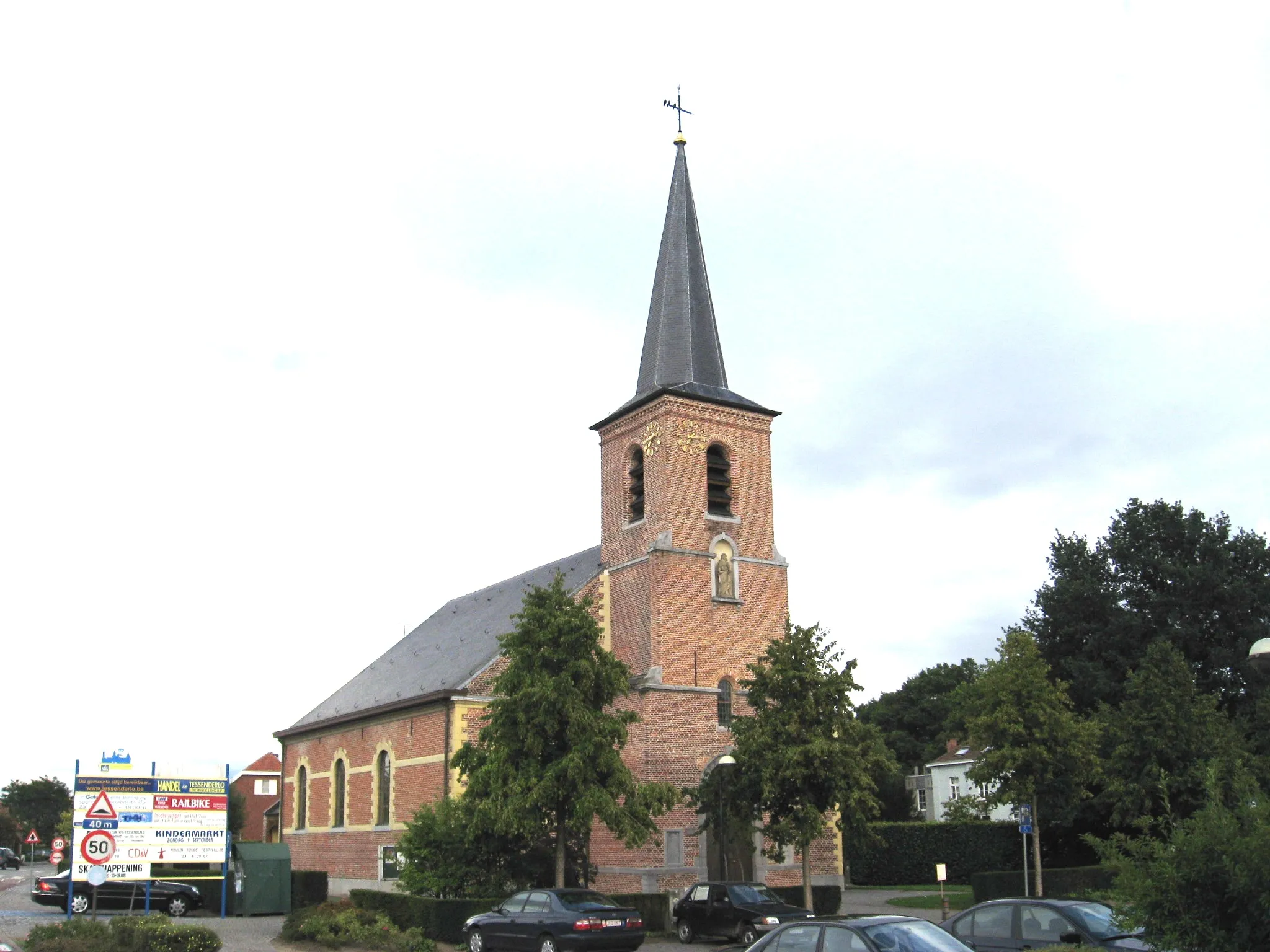 Photo showing: Church of Saint Lucia in Tessenderlo (Engsbergen), Limburg, Belgium