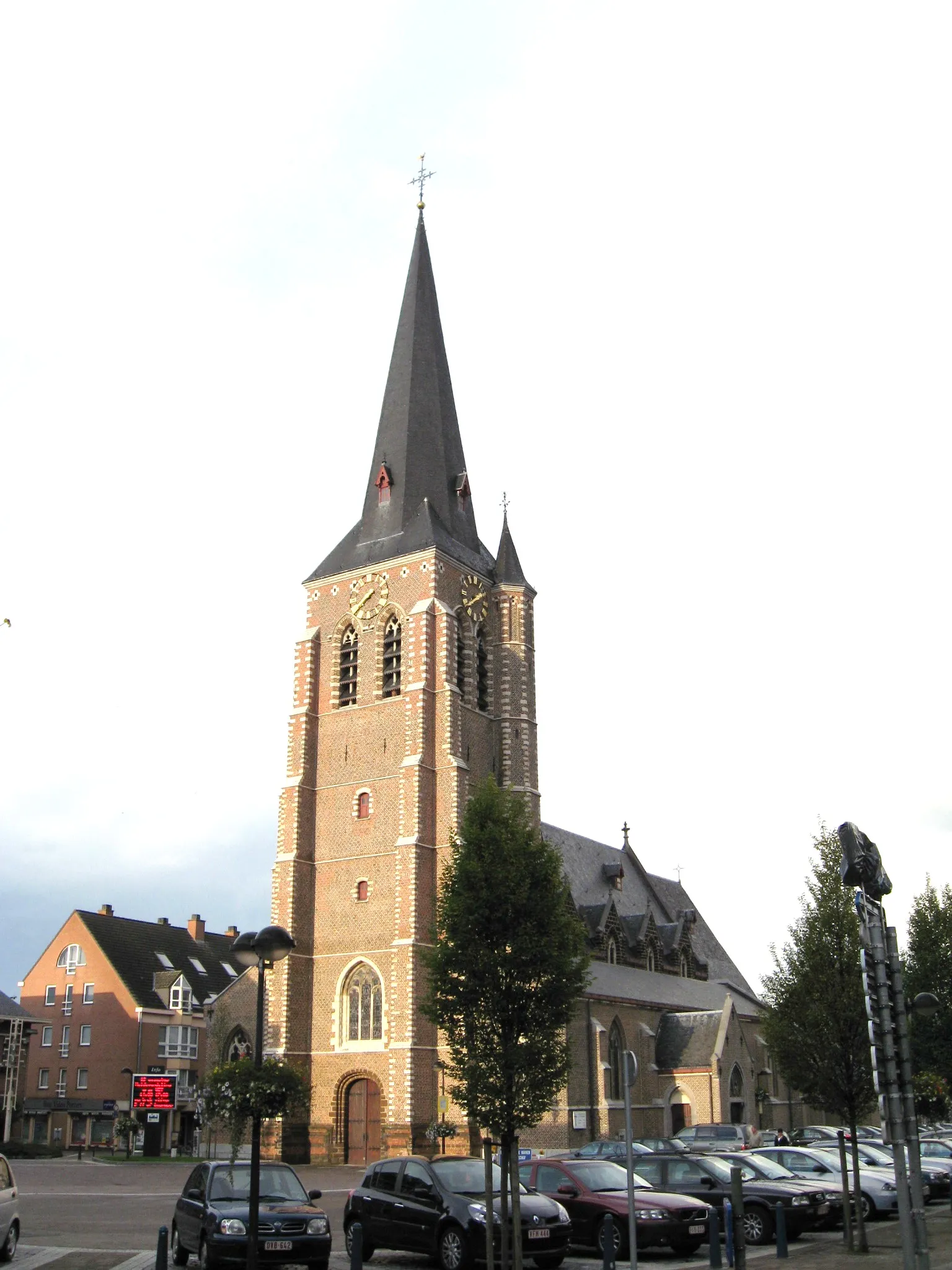 Photo showing: Church of Saint Martin in Tessenderlo, Limburg, Belgium