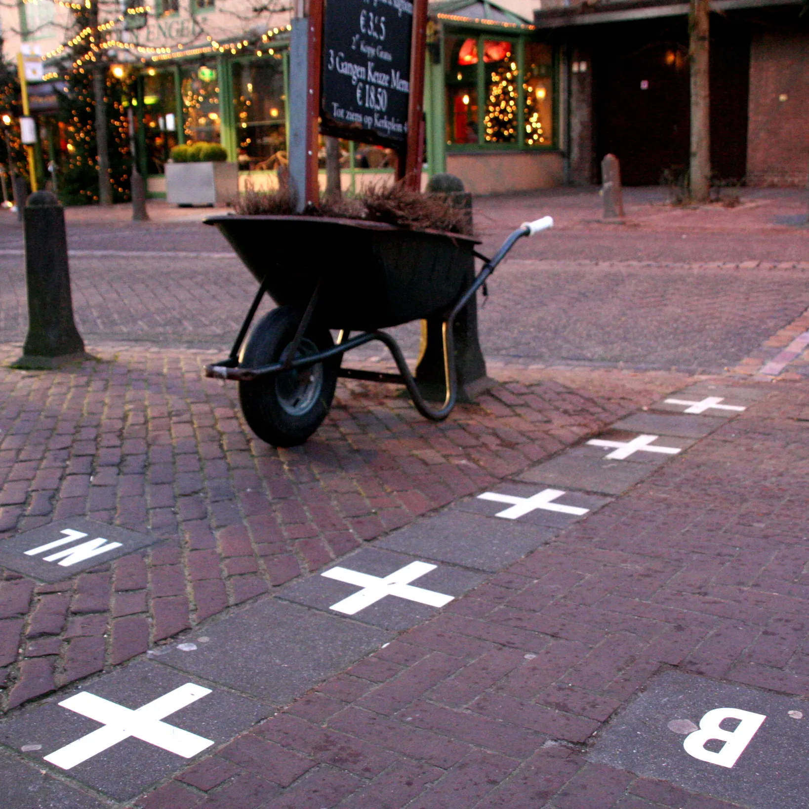 Photo showing: The Baarle border between Baarle-Nassau and Baarle-Hertog