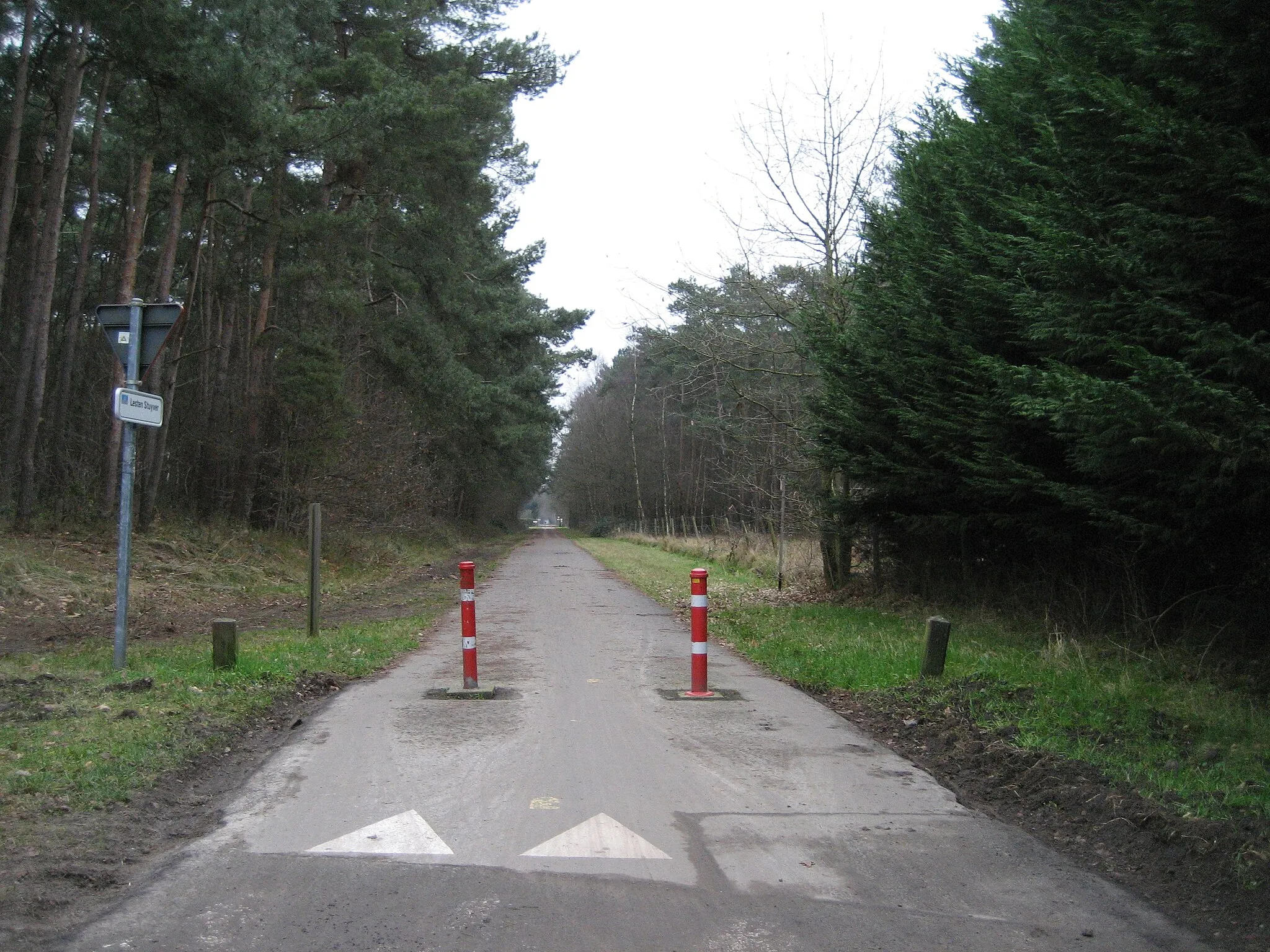 Photo showing: Lijn 77 klein Sinaai, kruising Lesten Stuyver