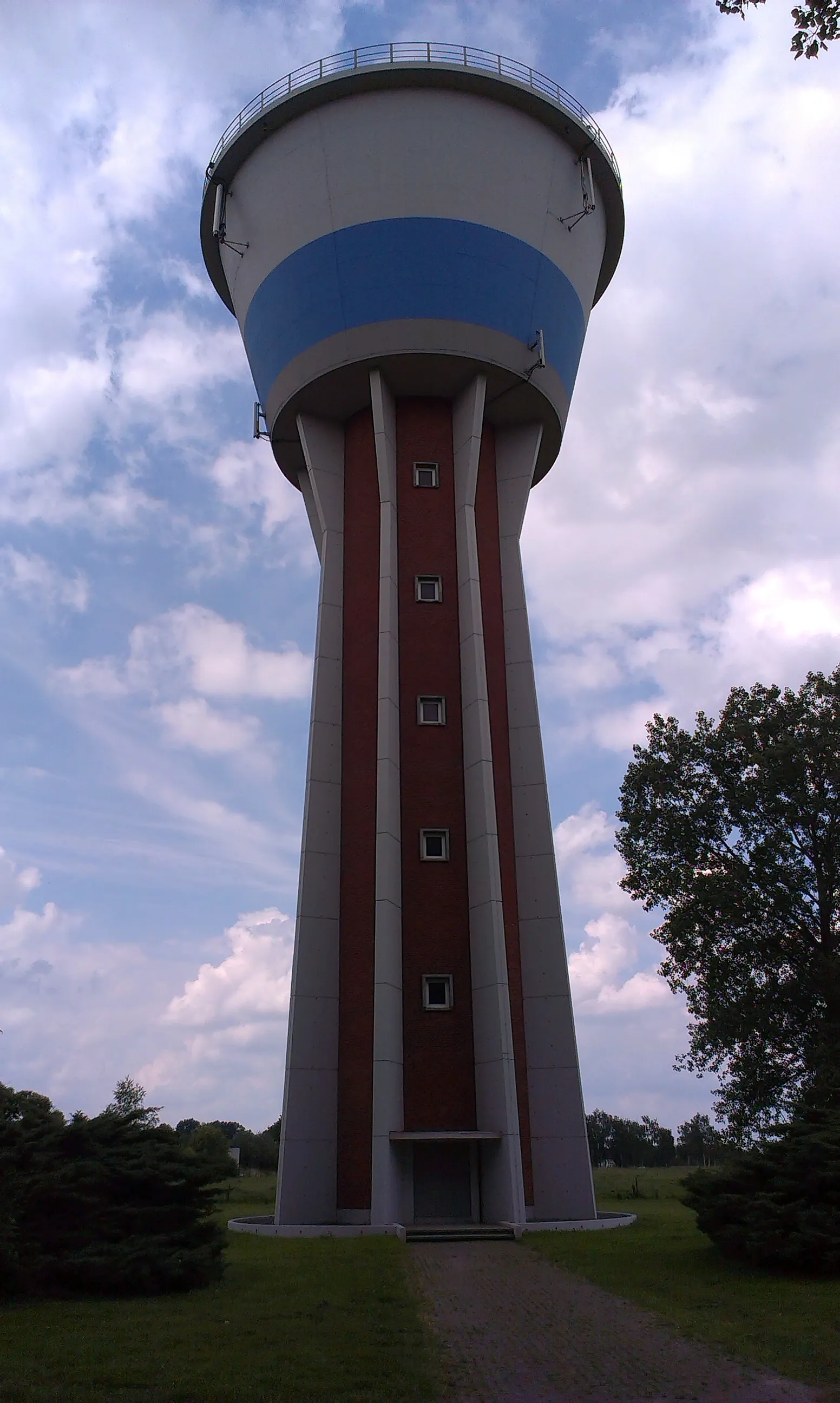 Photo showing: watertoren Meer