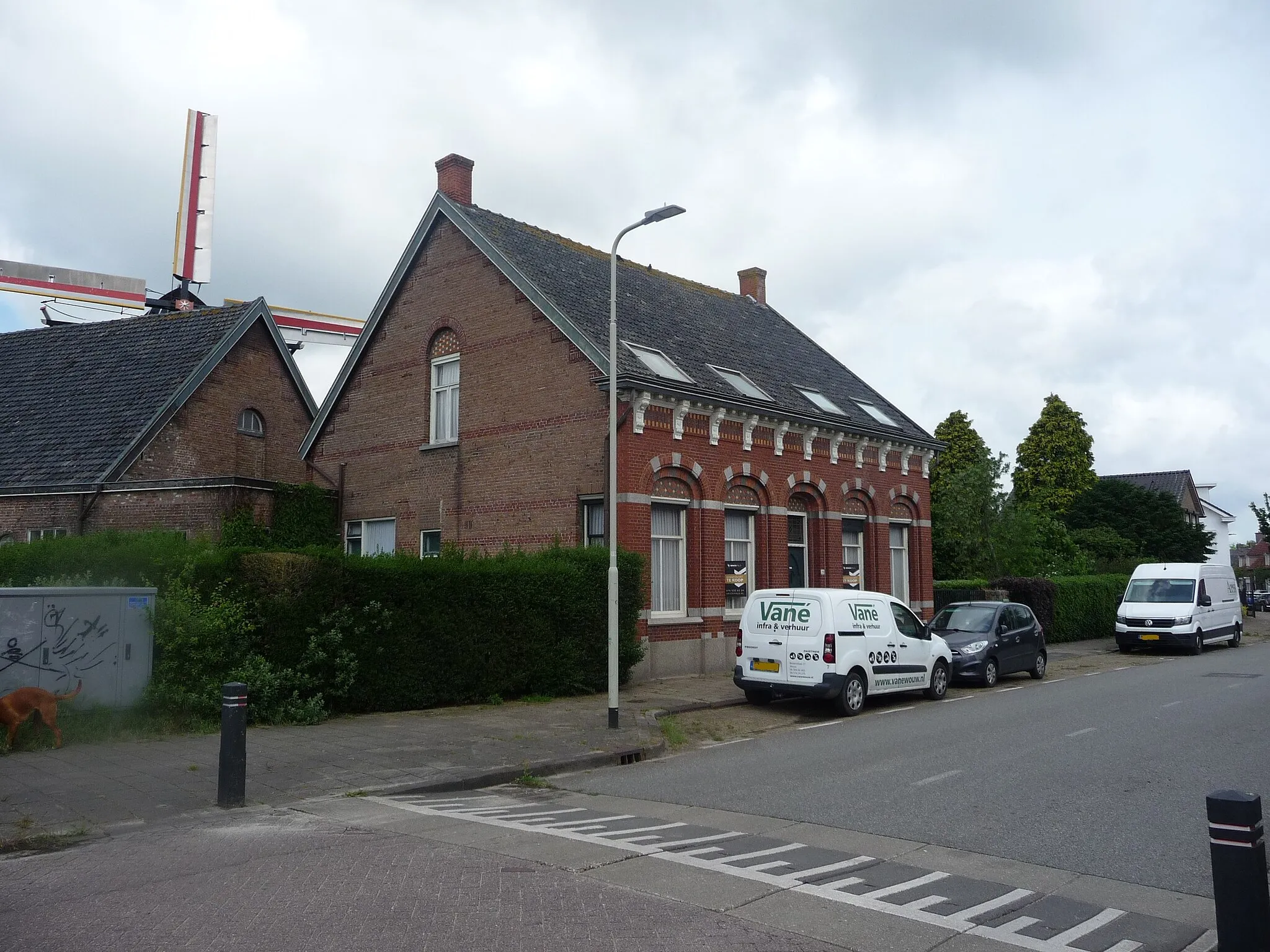 Photo showing: This is an image of a municipal monument in Roosendaal with number