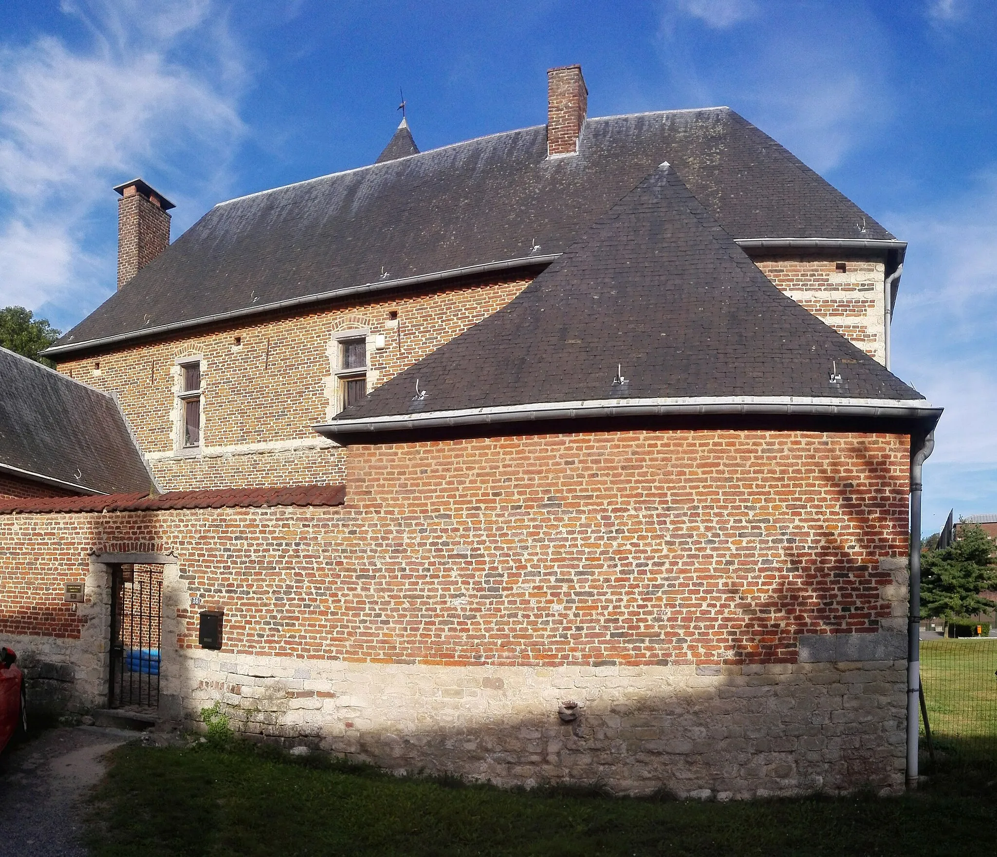 Photo showing: This is a photo of a monument in Wallonia, number: