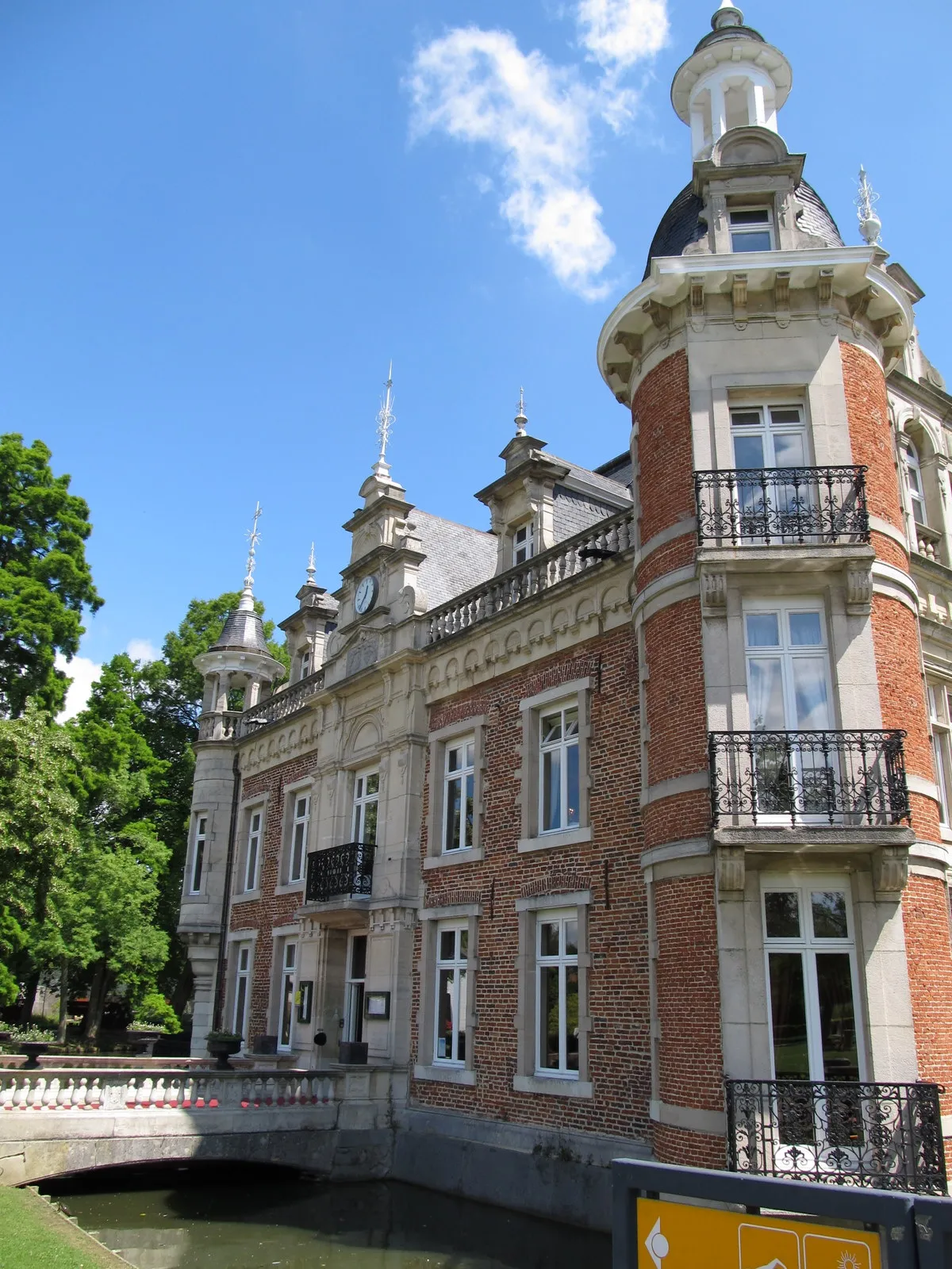 Photo showing: Provincial domain of Huizingen