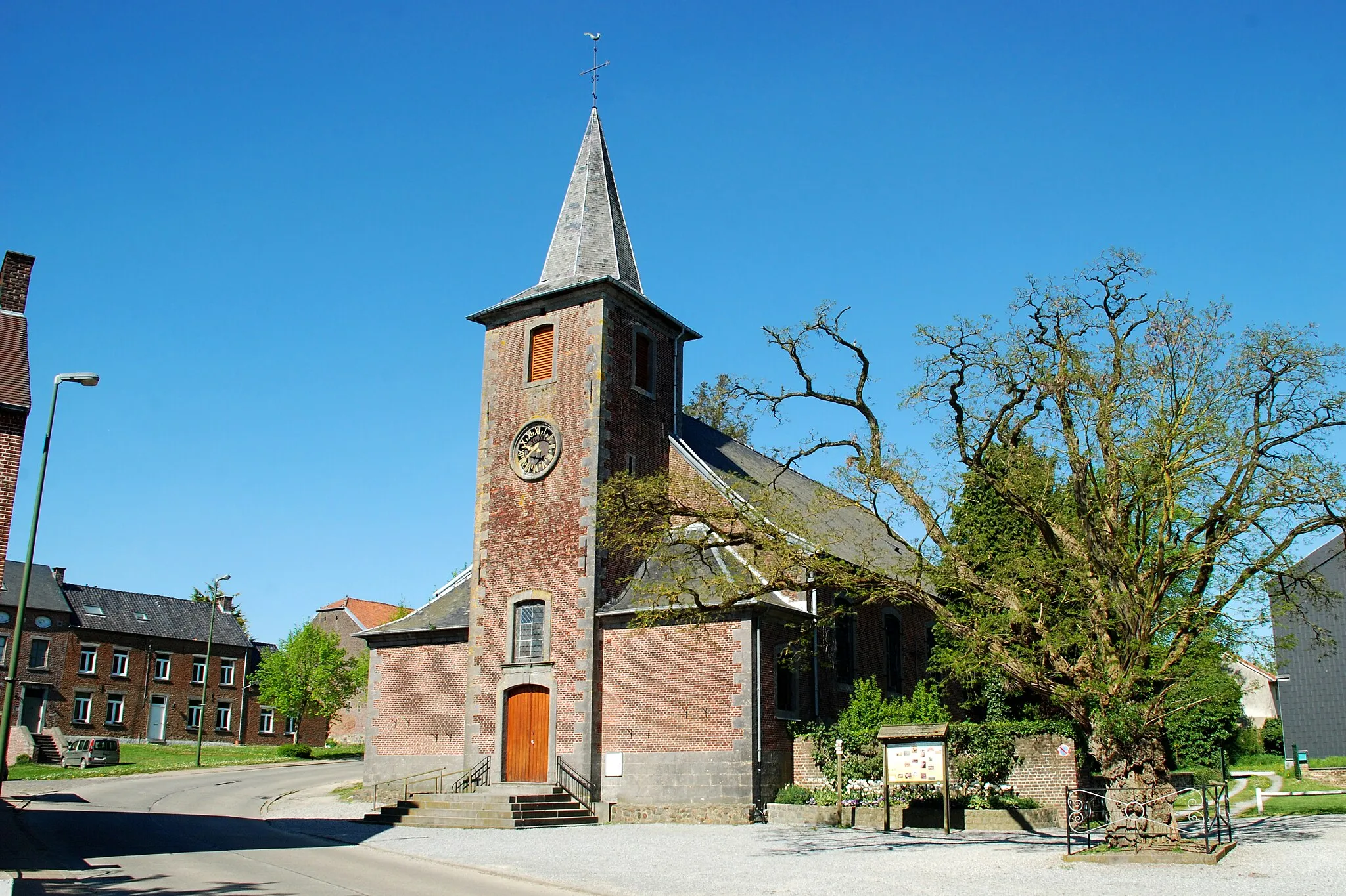 Photo showing: Belgique - Brabant wallon - Villers-la-Ville - Église Saint-Laurent de Mellery