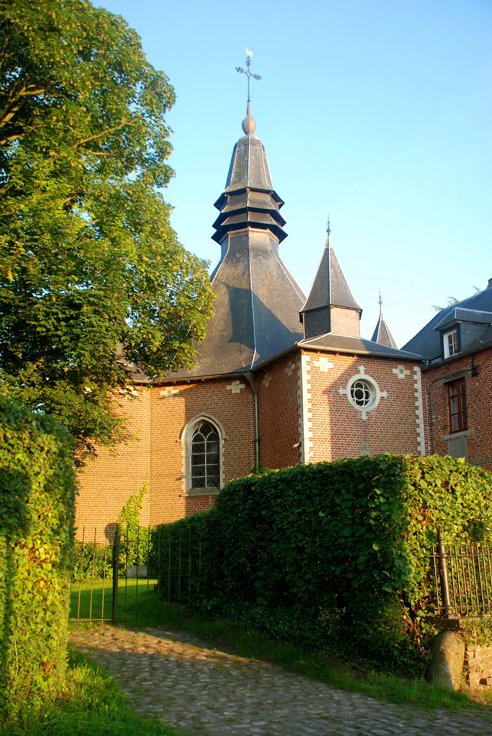 Photo showing: Belgique - Brabant wallon - Genappe - Loupoigne - Chapelle Notre-Dame de Foy